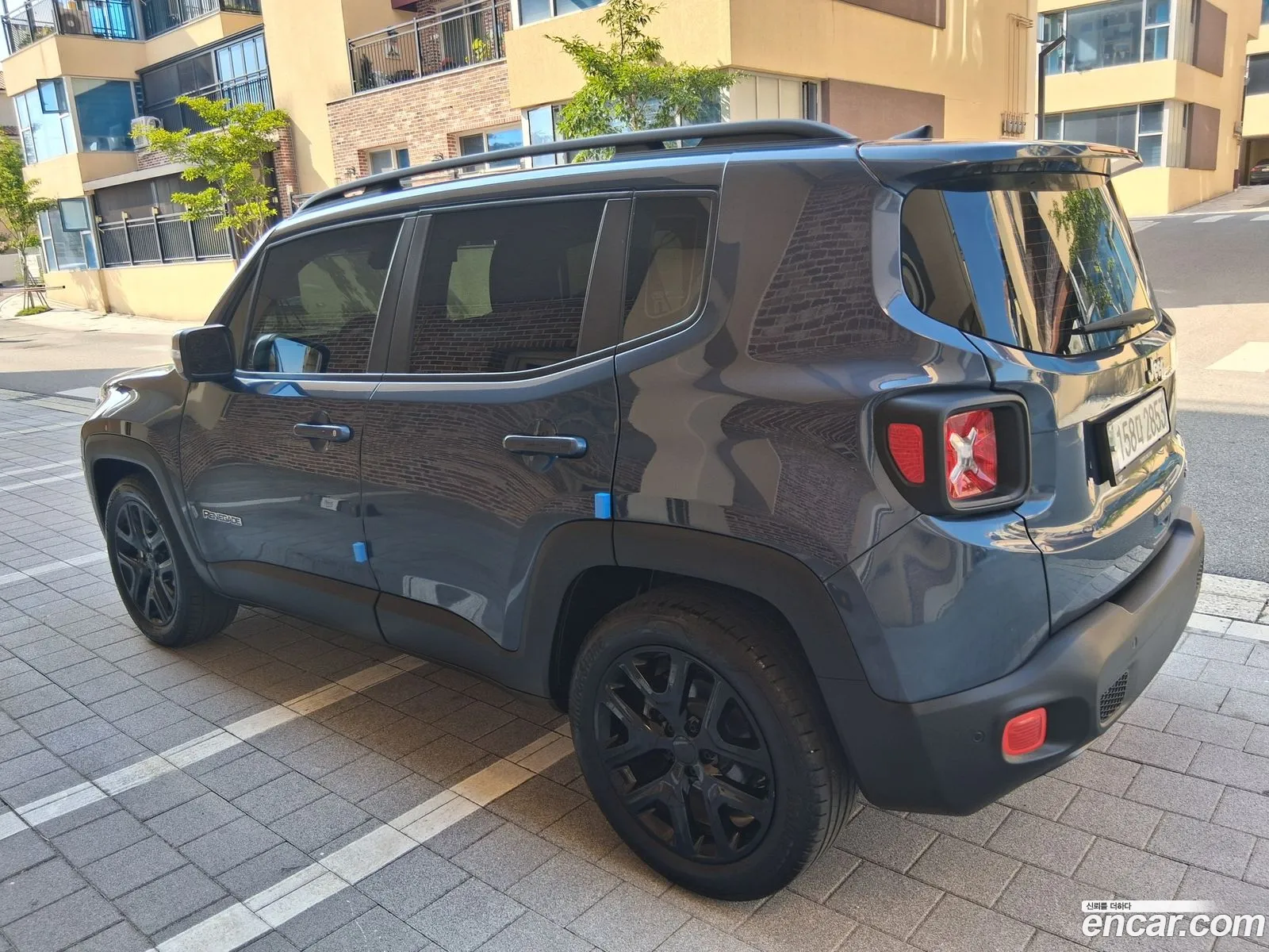 Jeep Renegade 2022 — 15