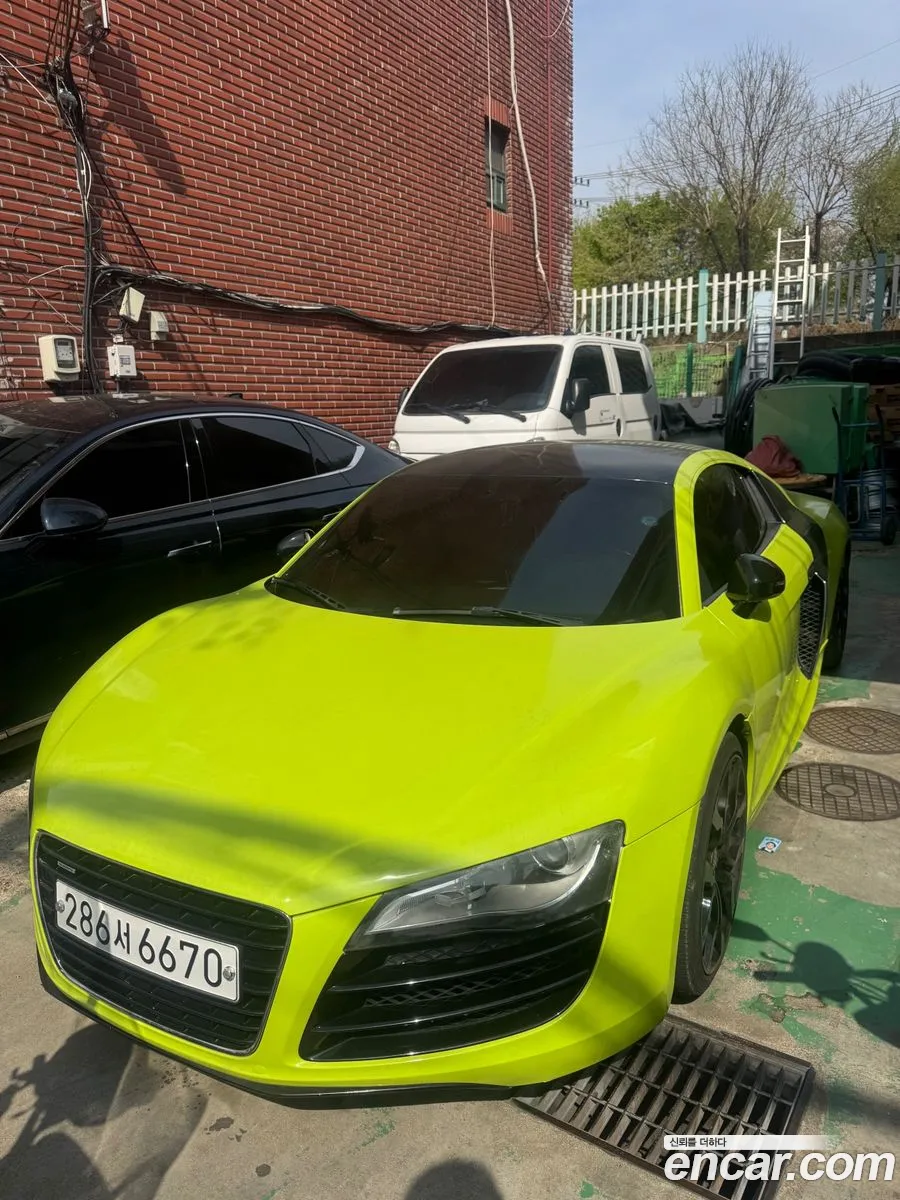 Audi R8 2010 — 11