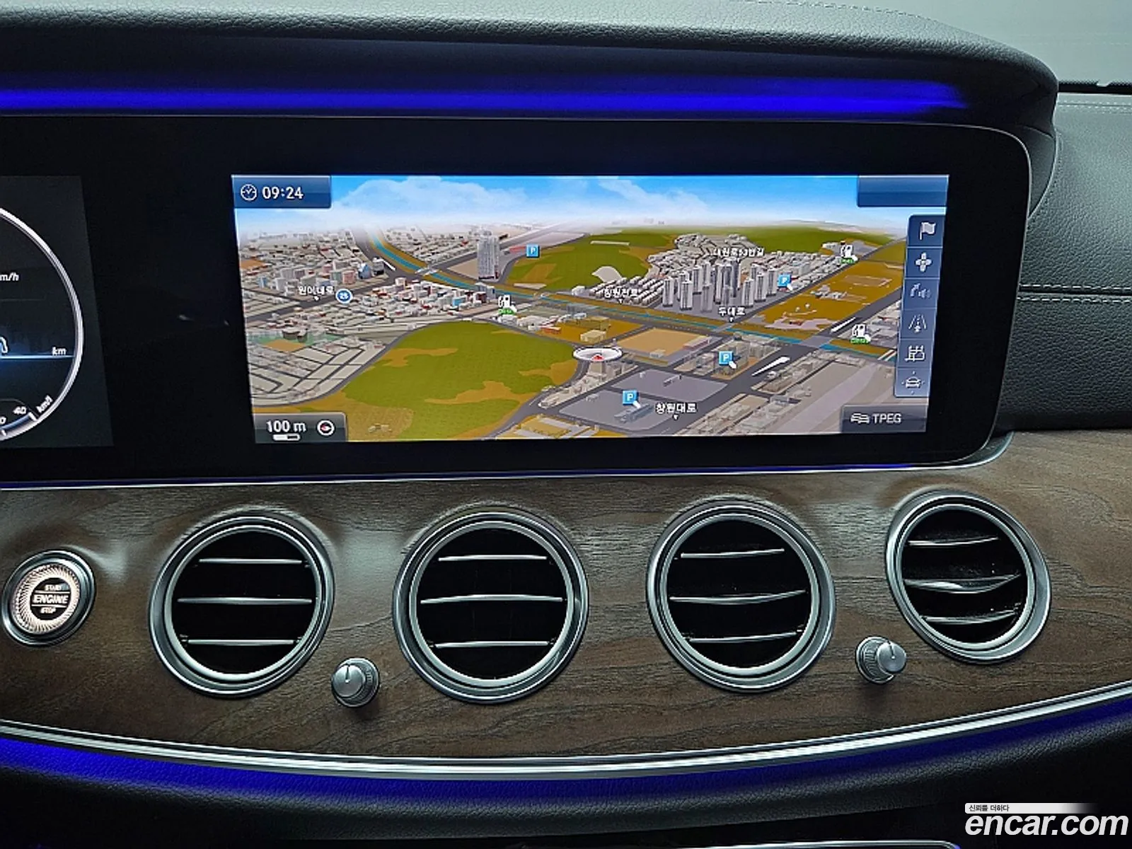 Mercedes-Benz E-Class W213 2016 — 9