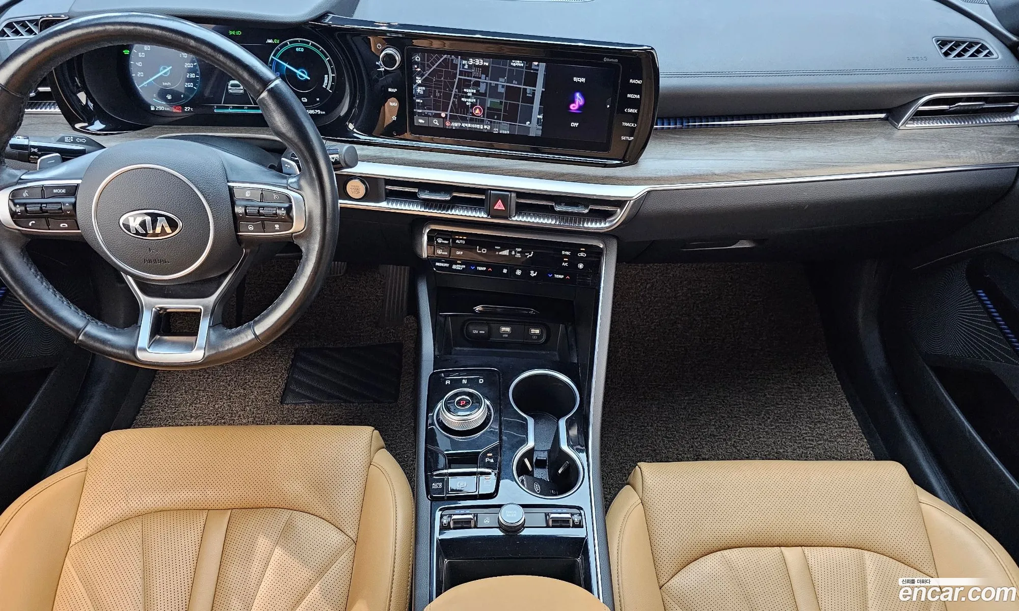 Kia K5 Hybrid 2020 — 3