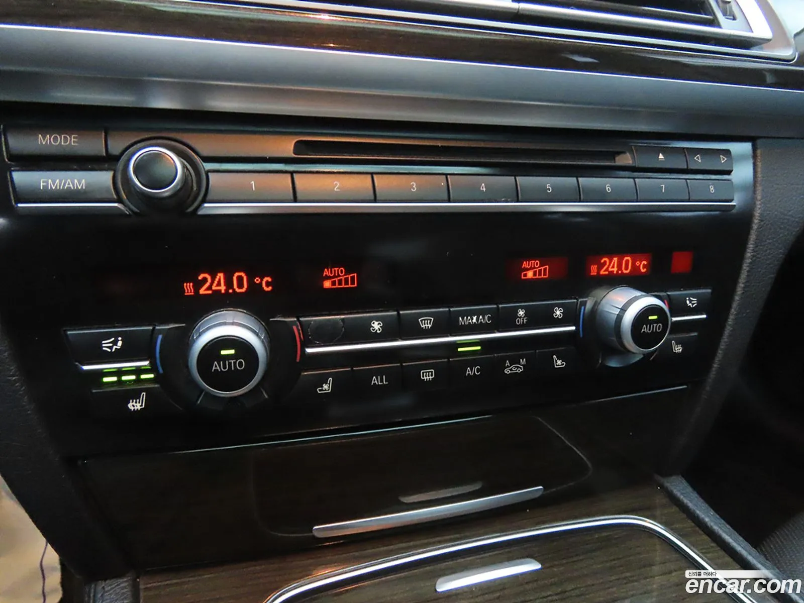 BMW 7 Series 2012 — 13