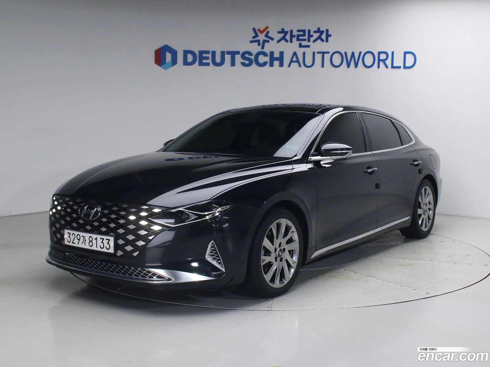 Hyundai Grandeur IG Hybrid 2019 — 3