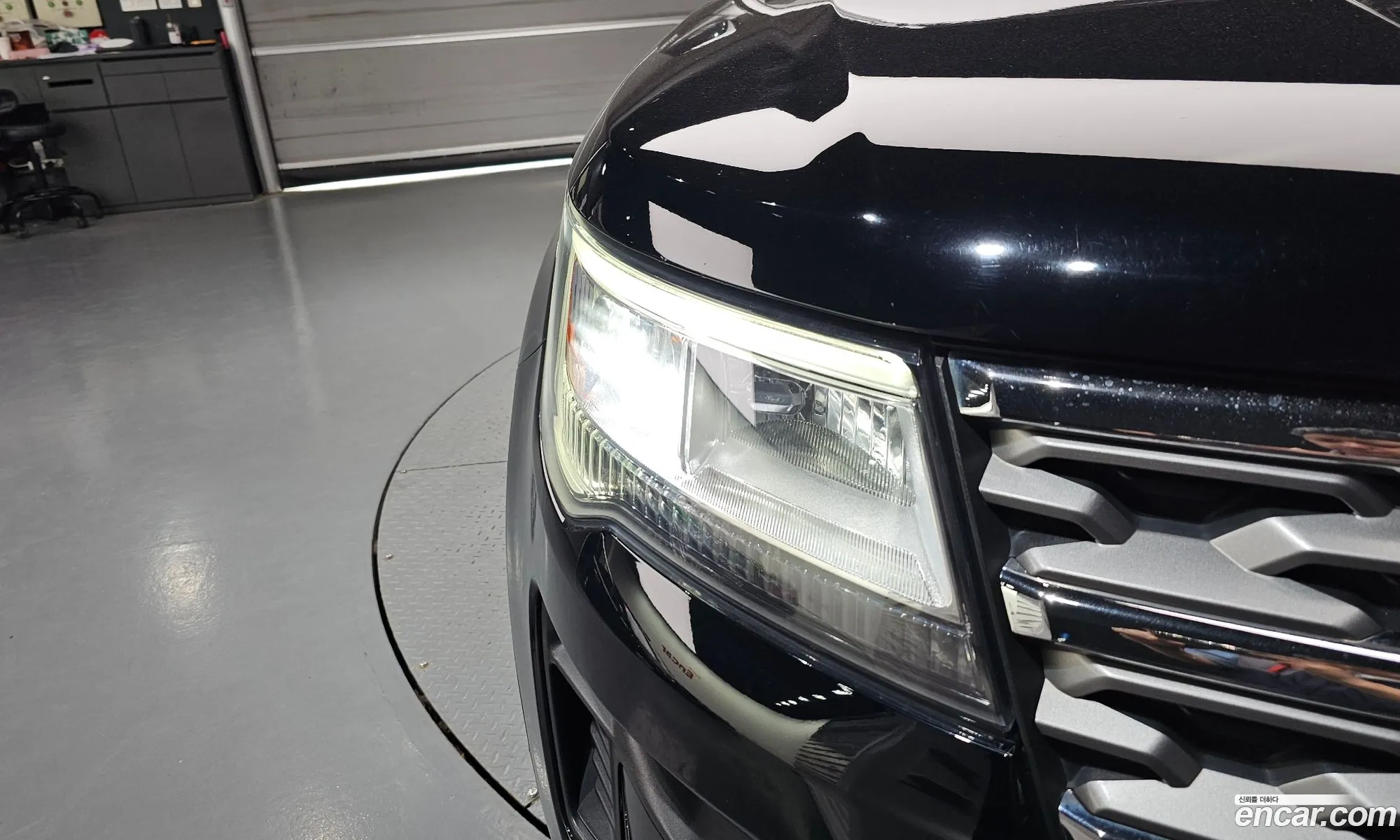 Ford Explorer 2018 1FM5K8FH3JGA44834 — 19