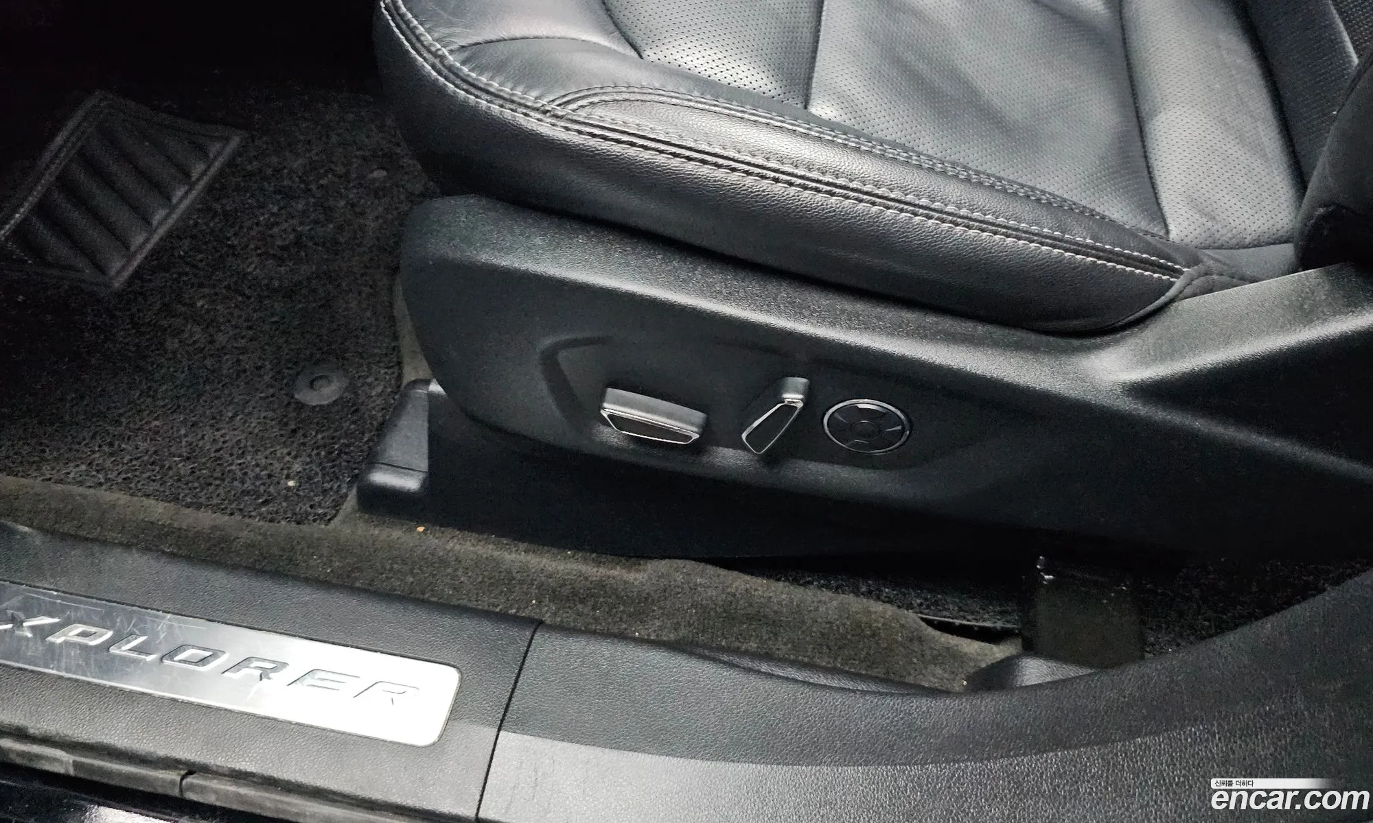 Ford Explorer 2018 1FM5K8FH3JGA44834 — 27