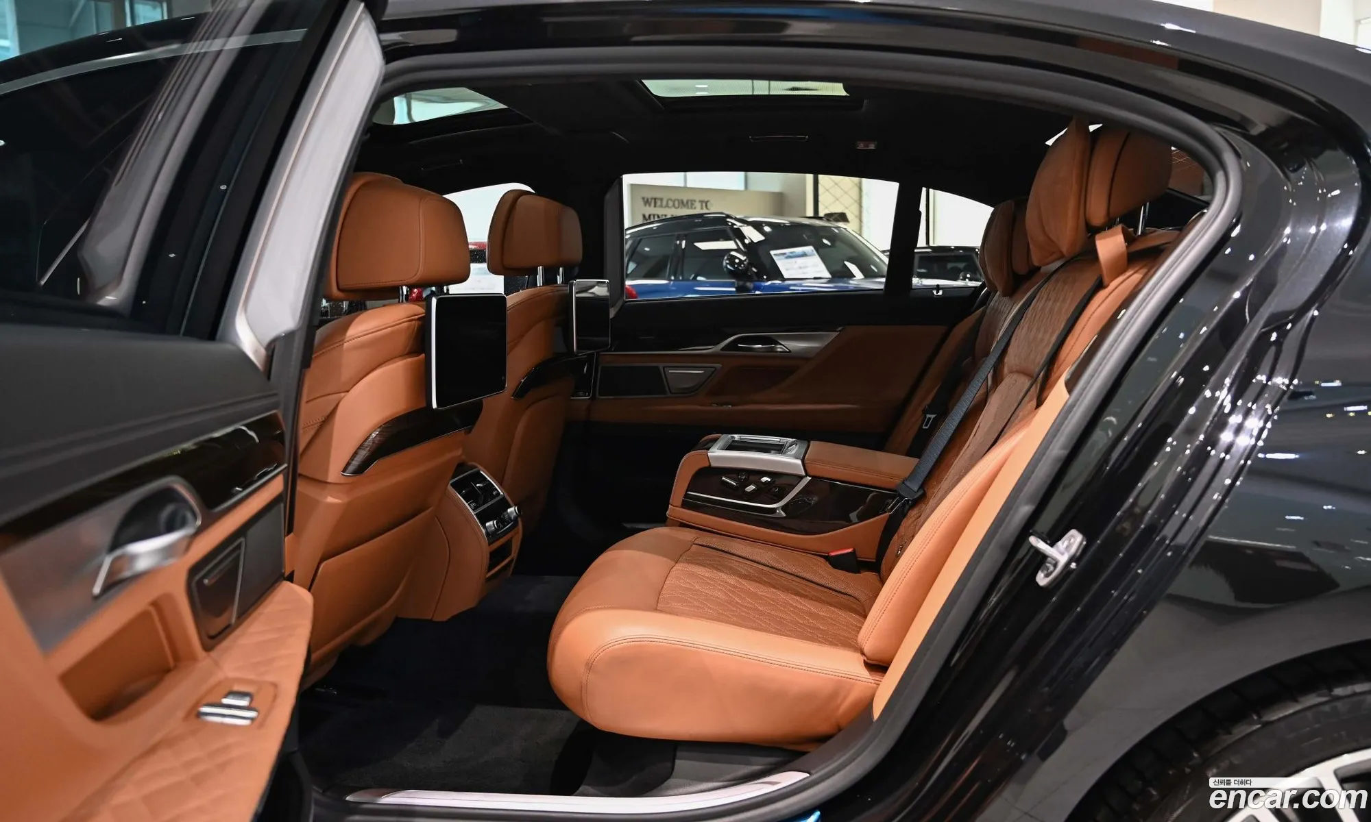 BMW 7 Series 2019 — 14