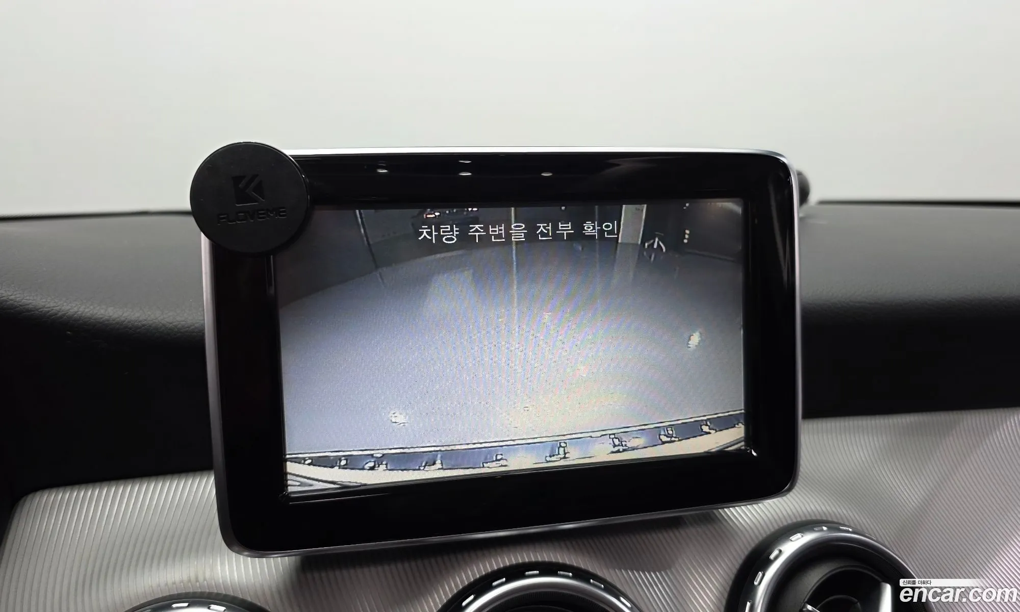 Mercedes-Benz GLA-Class X156 2015 — 10