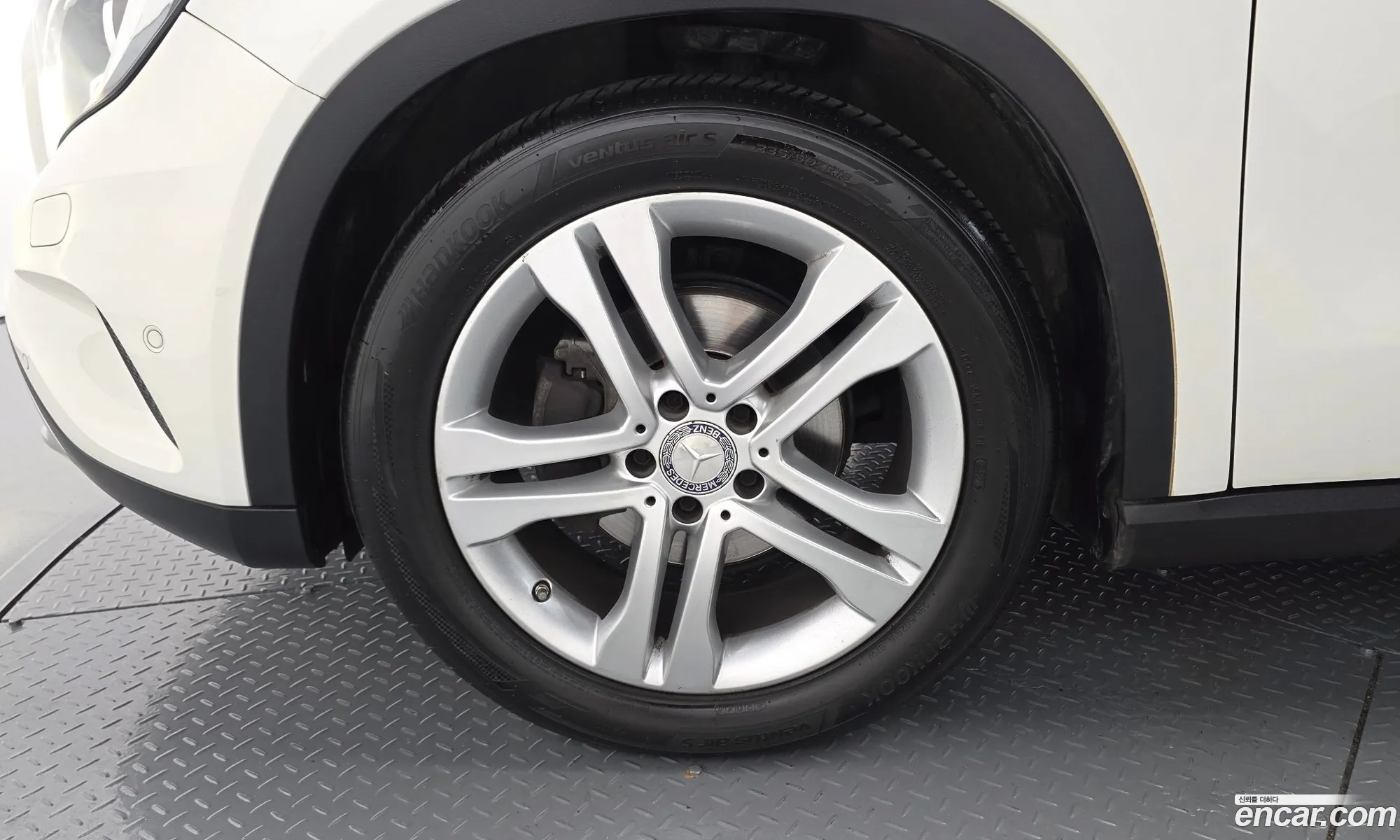 Mercedes-Benz GLA-Class X156 2015 — 15