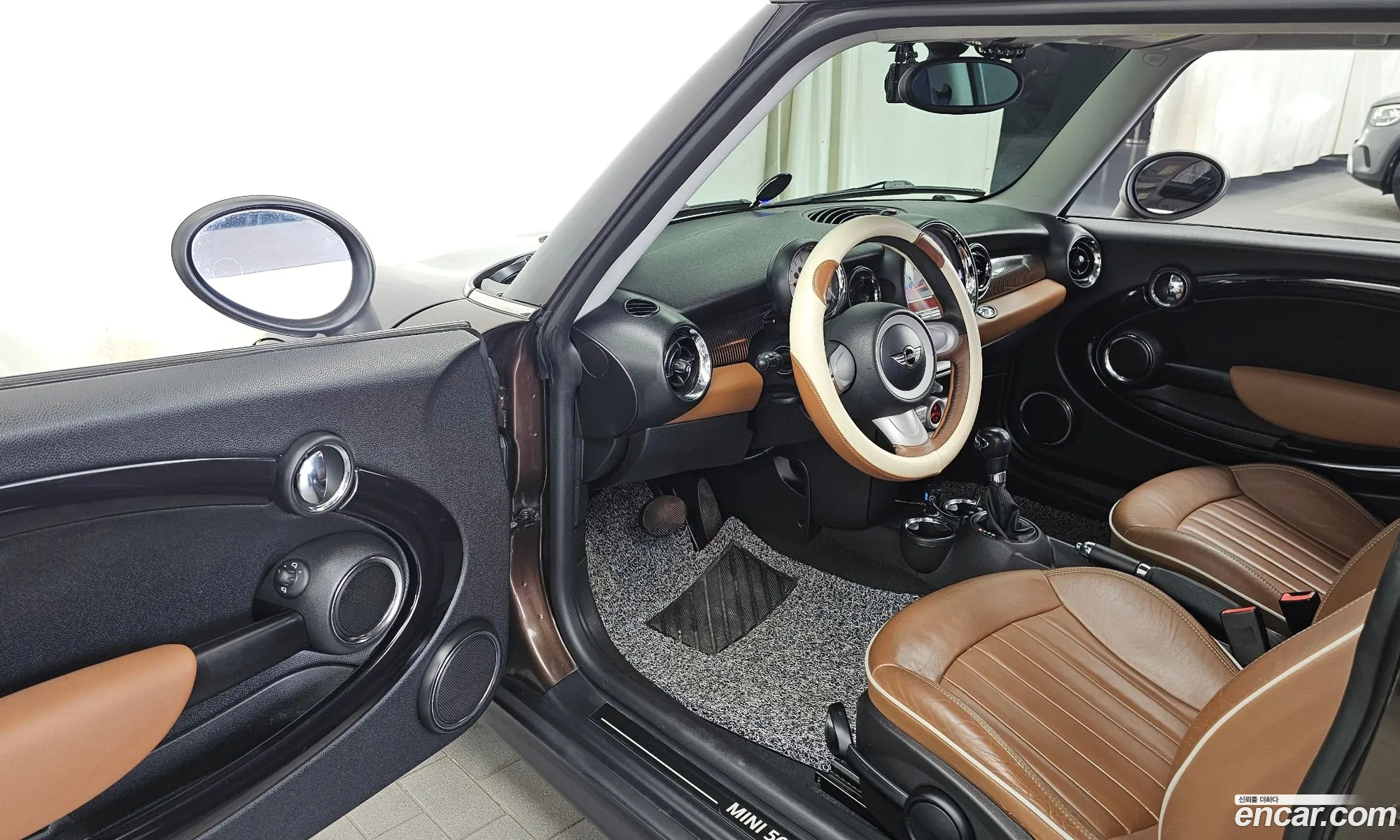 Mini Cooper 2010 WMWMF3103ATZ90431 — 15