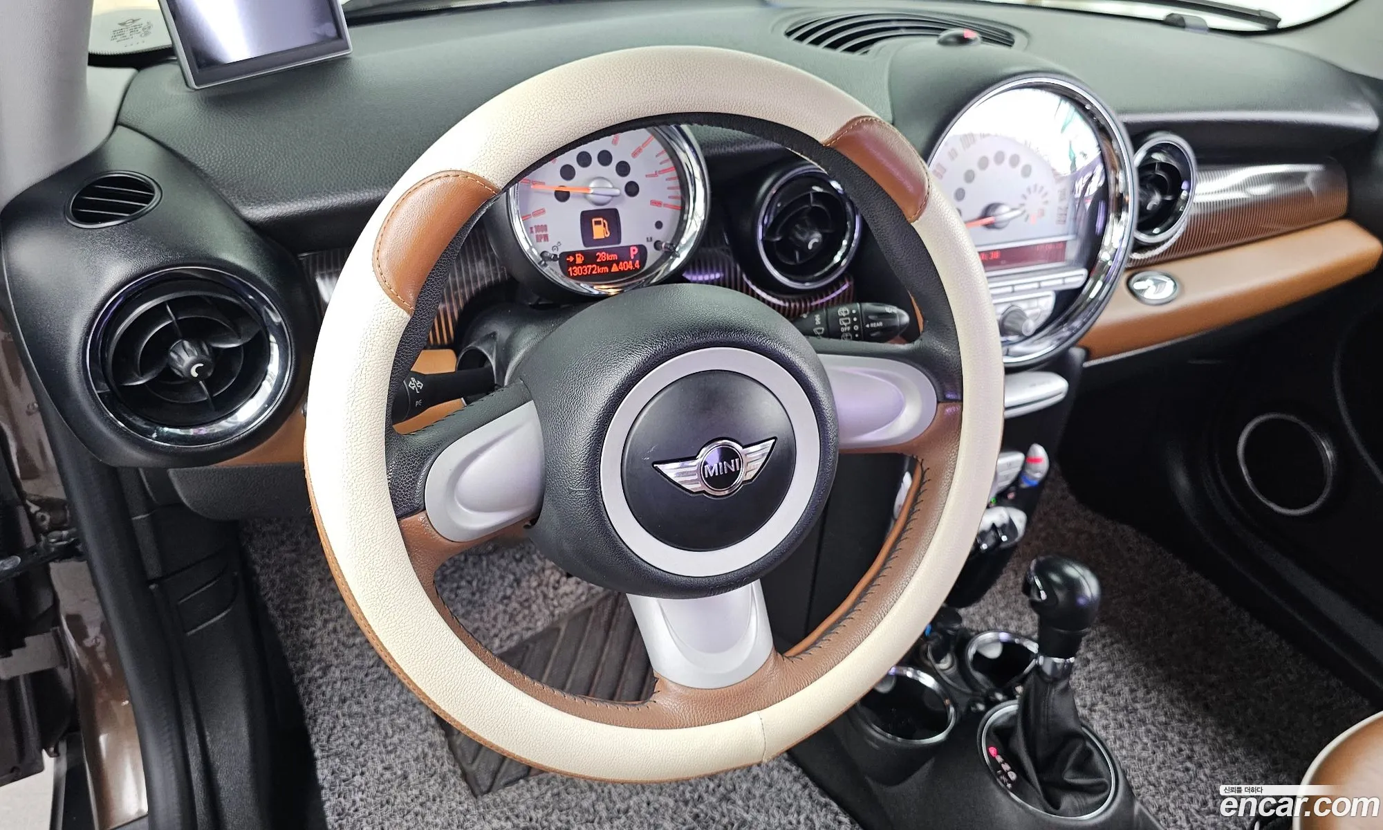 Mini Cooper 2010 WMWMF3103ATZ90431 — 17