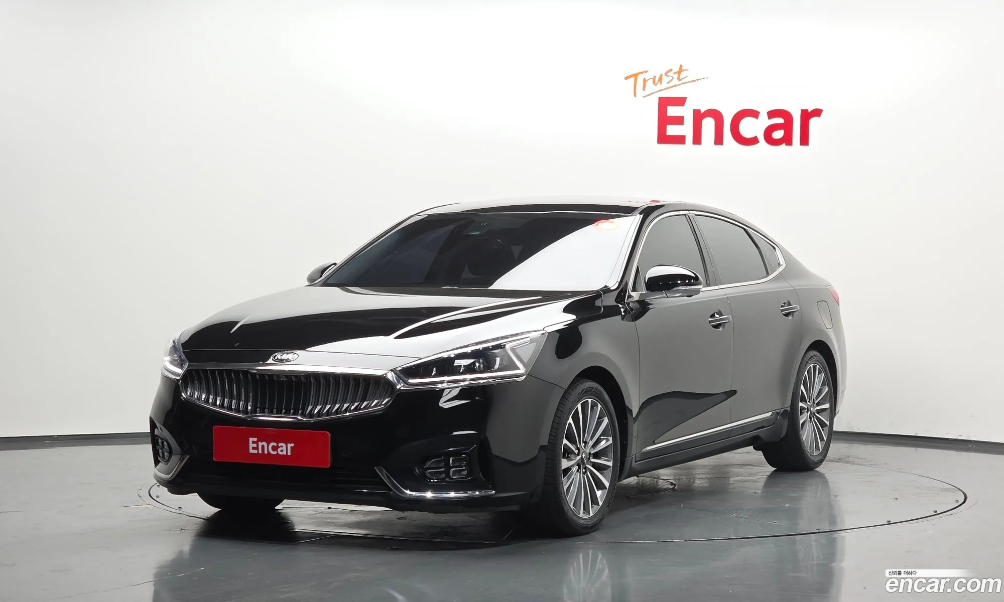 Kia K7 2019 — 3
