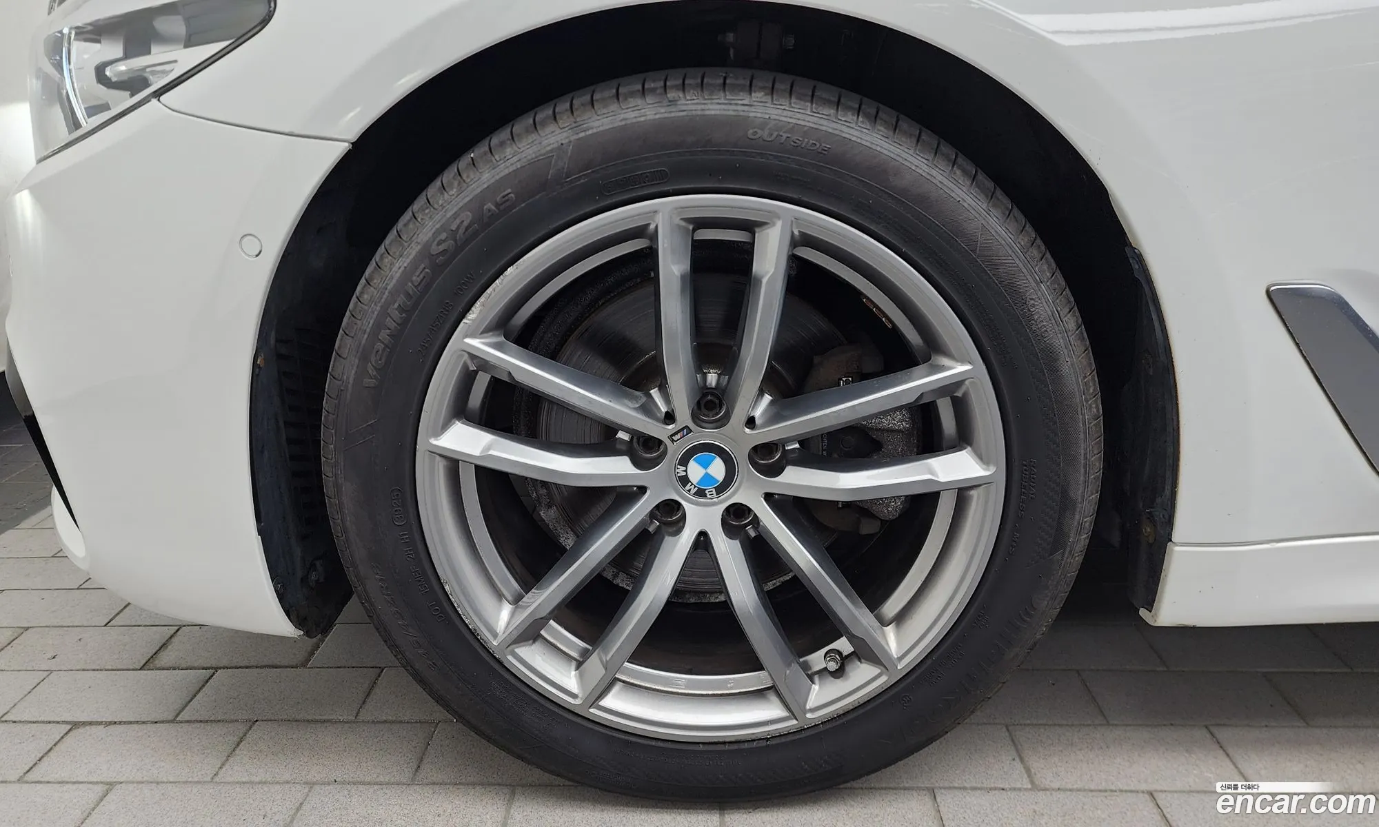 BMW 5 Series 2017 WBAJC3107JWB77705 — 4