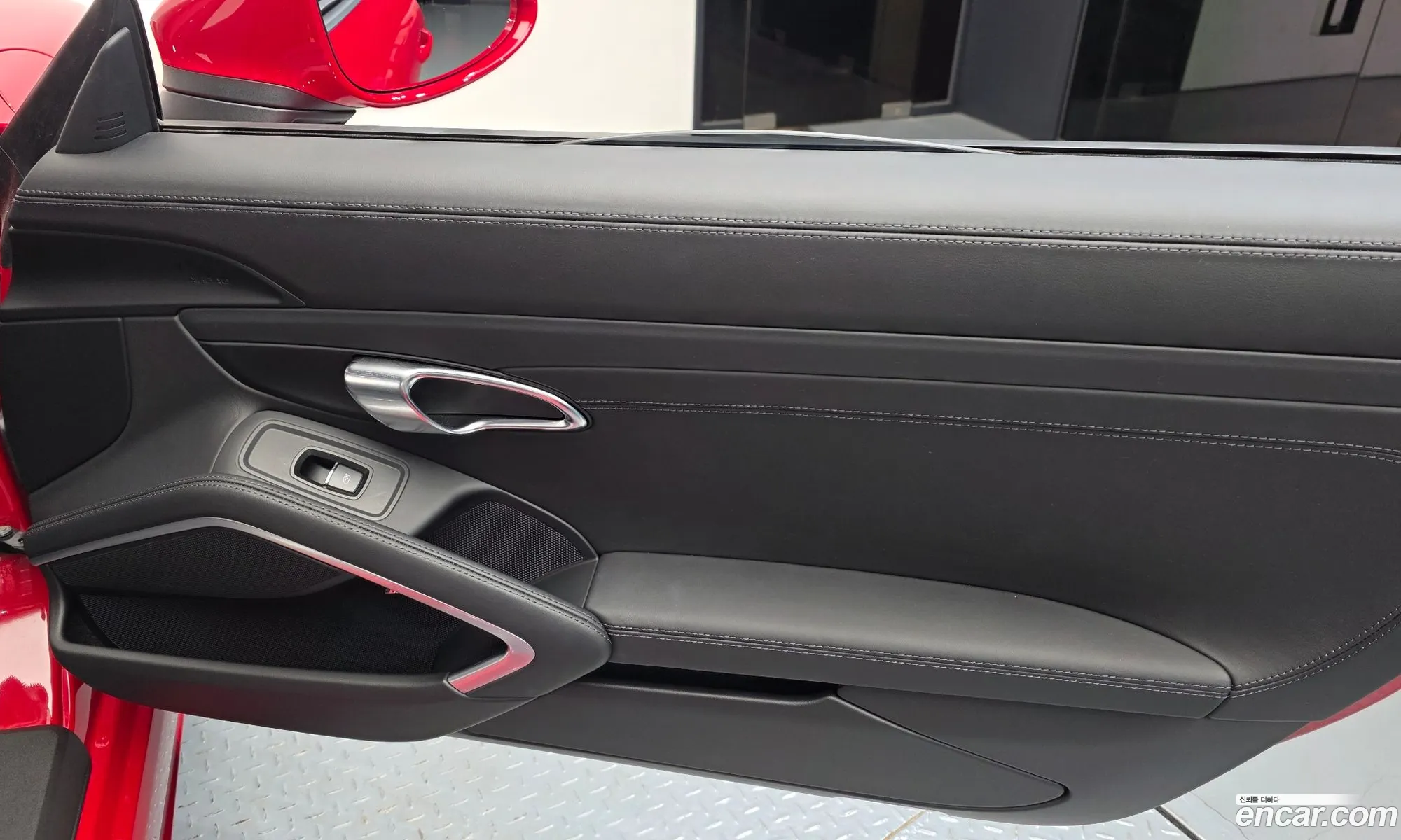 Porsche 718 Boxster 2024 WP0CD2983RK228341 — 5