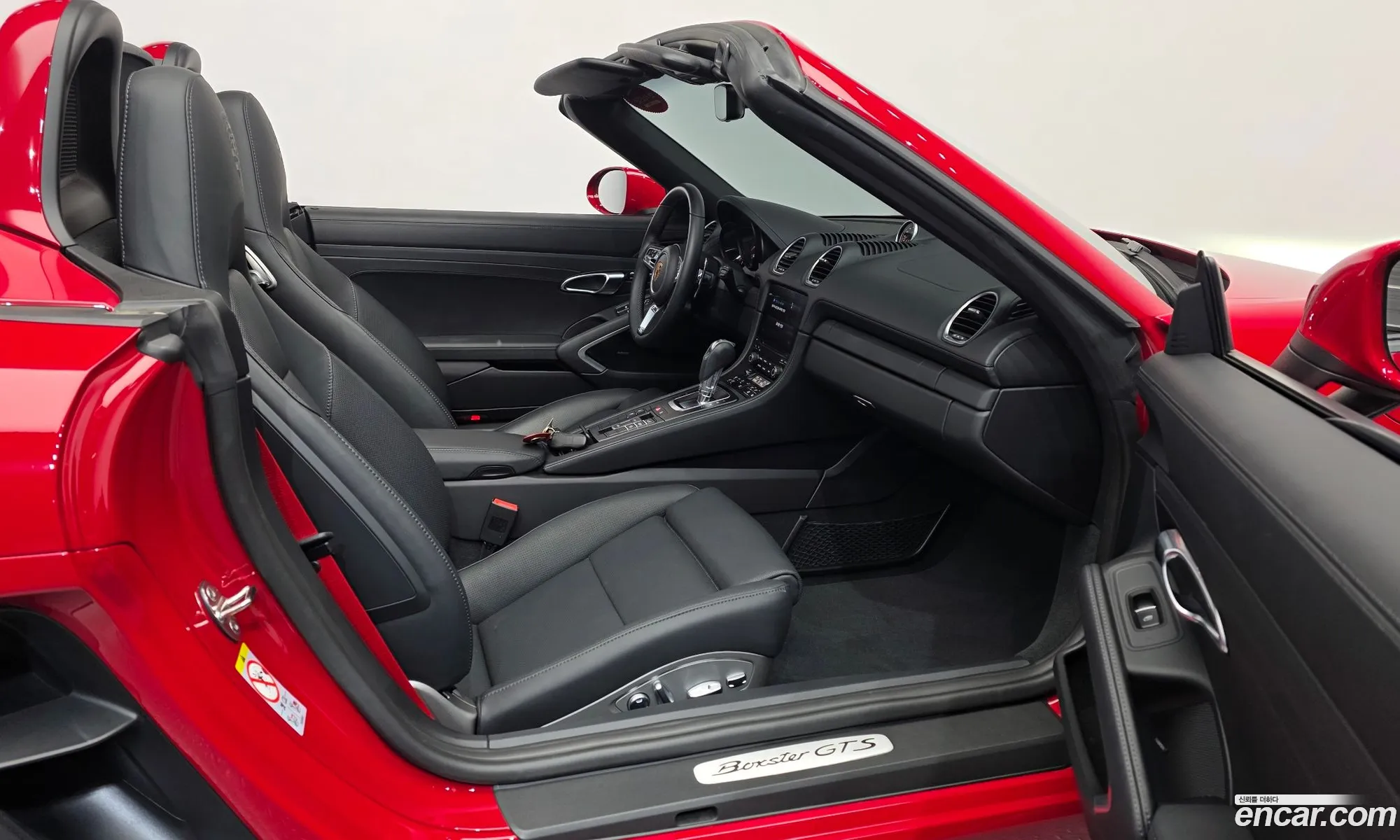 Porsche 718 Boxster 2024 WP0CD2983RK228341 — 4