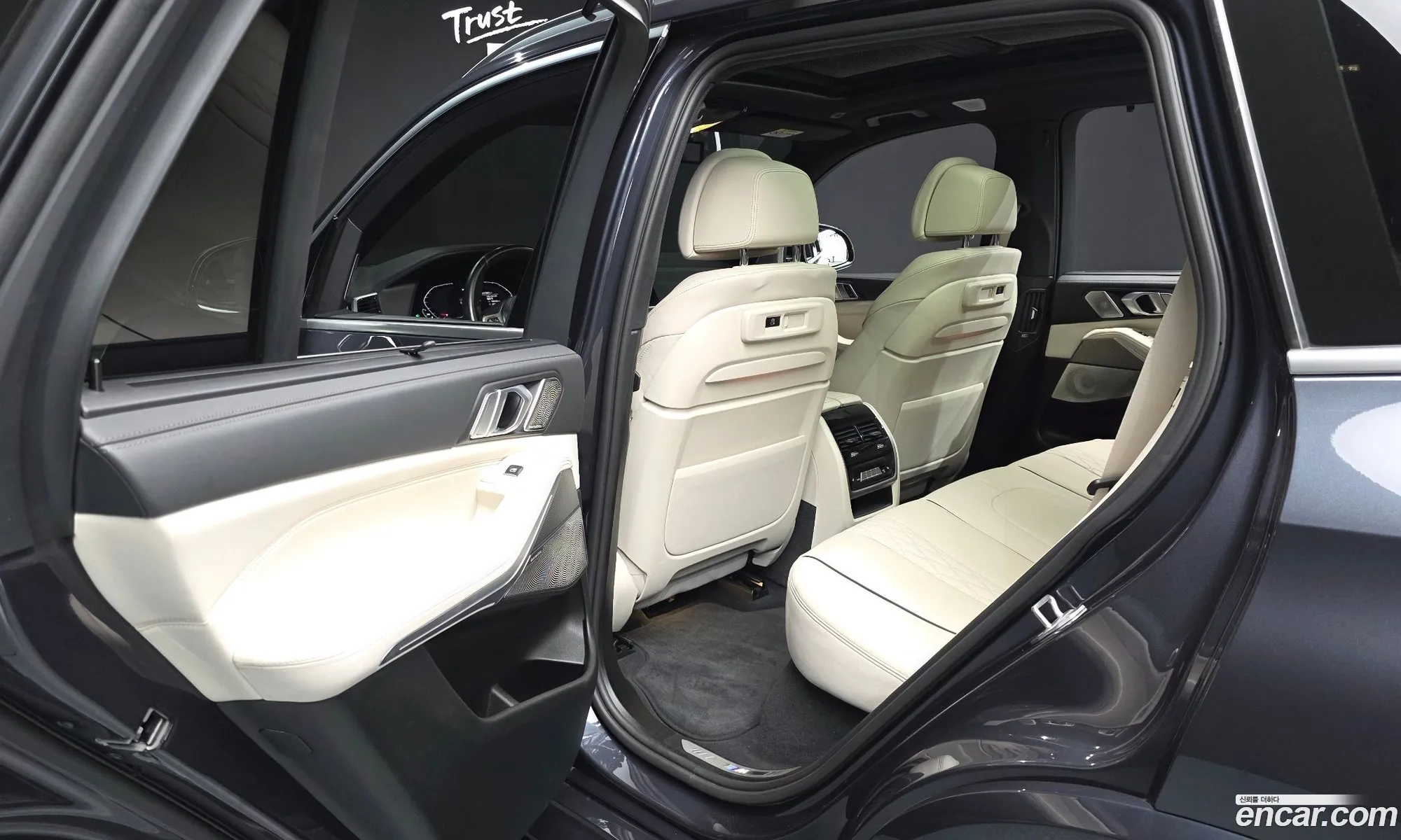 BMW X5 2021 — 19