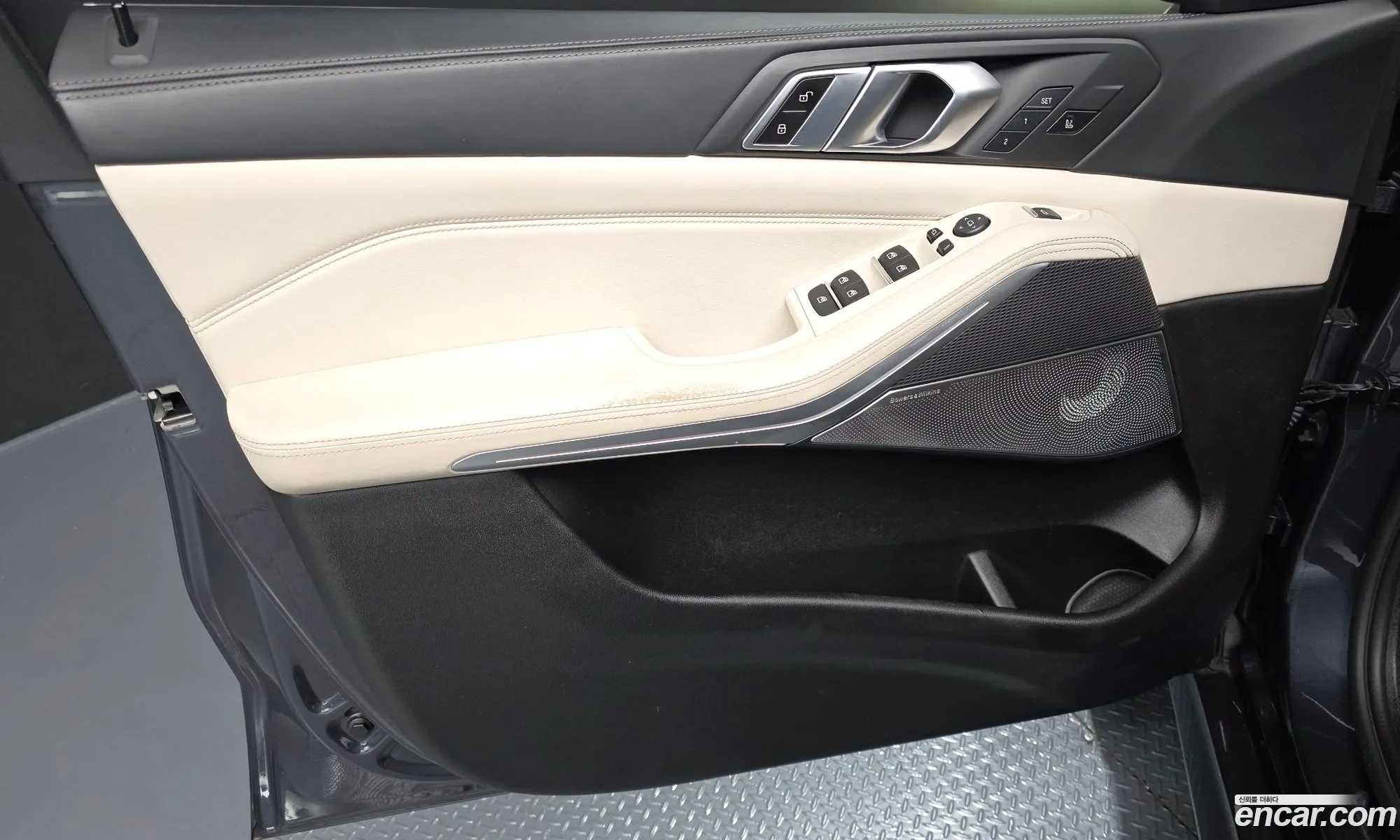 BMW X5 2021 — 30