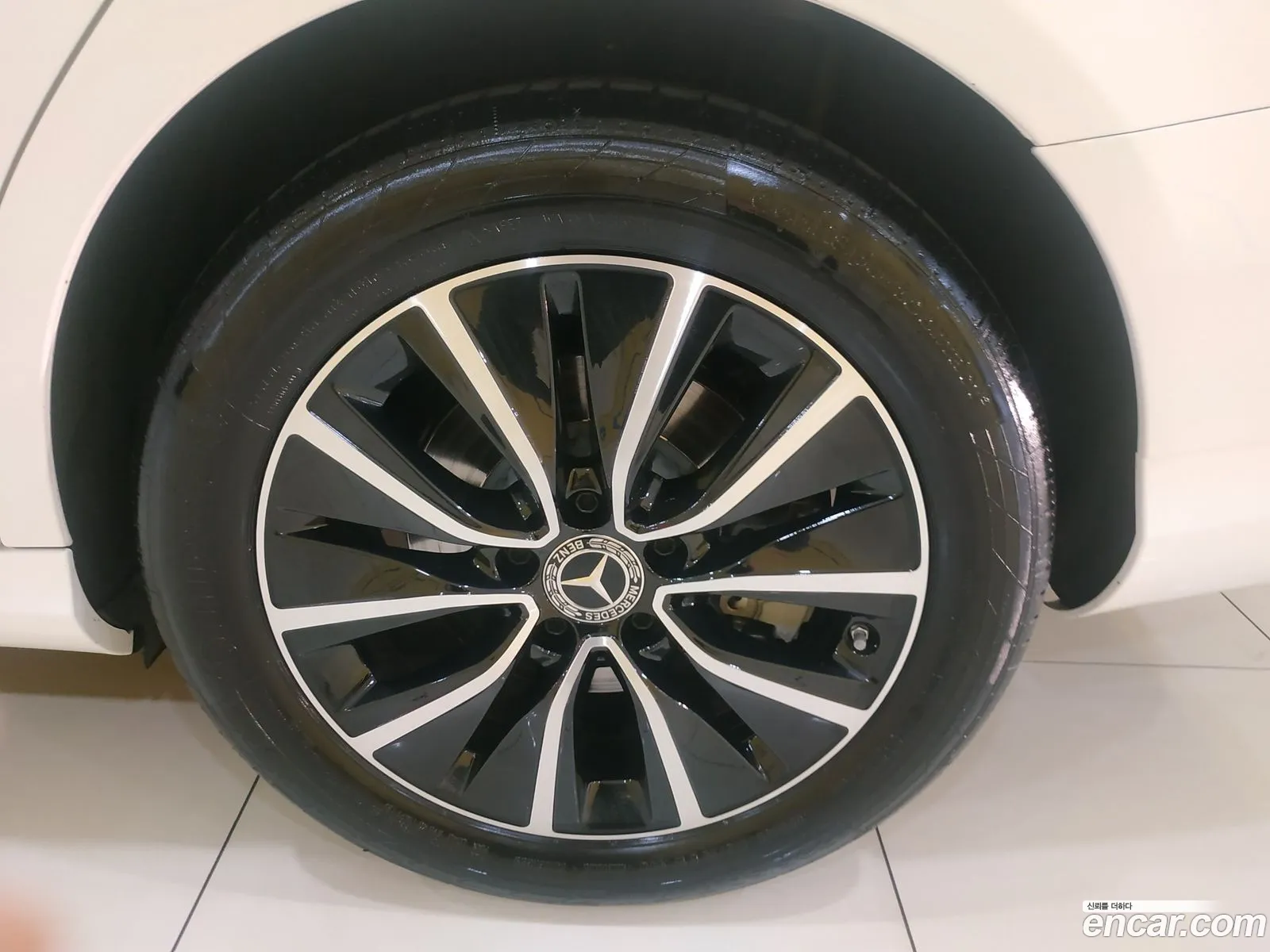 Mercedes-Benz C-Class W205 2019 — 2