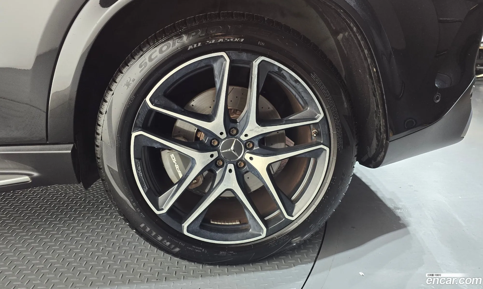 Mercedes-Benz GLE-Class W167 2021 — 18