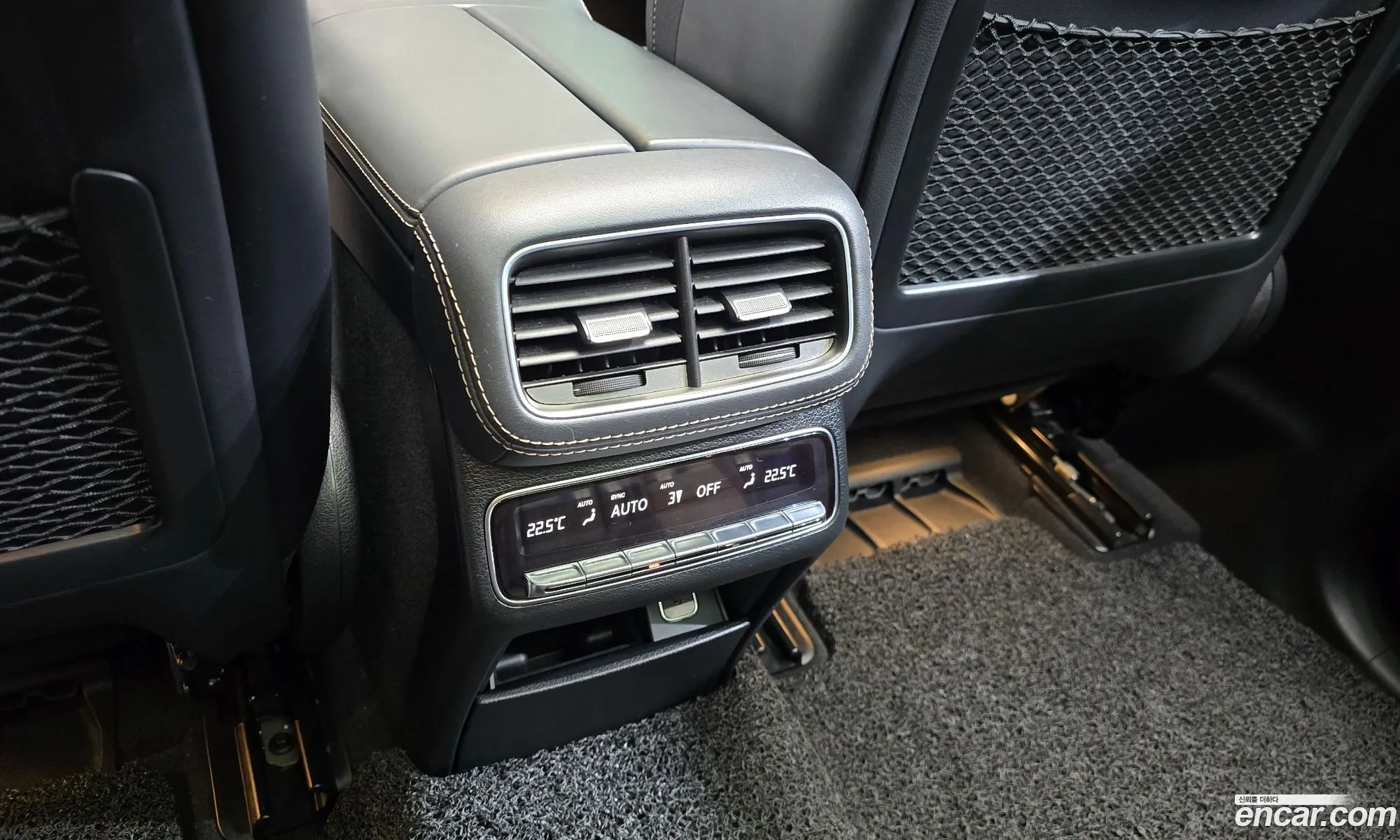 Mercedes-Benz GLE-Class W167 2021 — 12