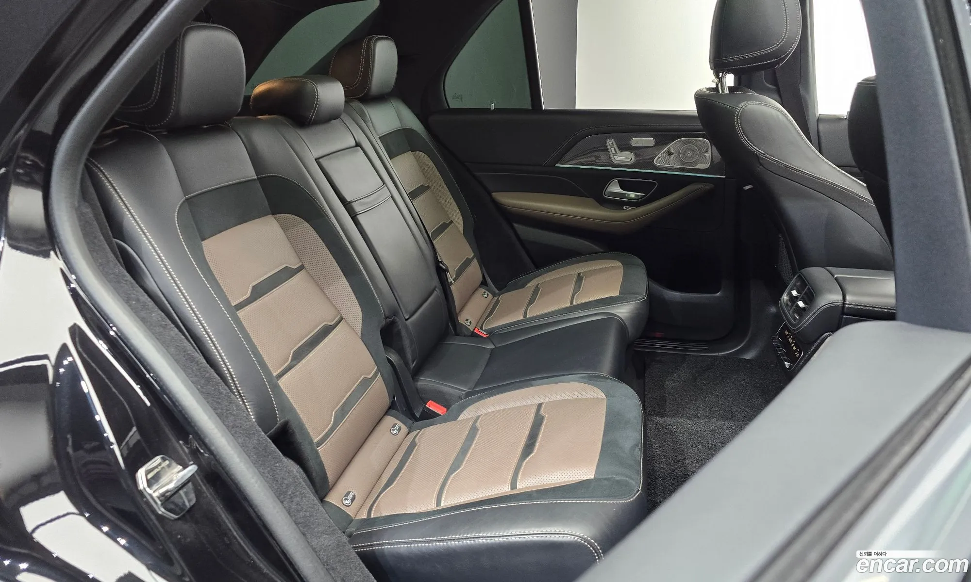 Mercedes-Benz GLE-Class W167 2021 — 13