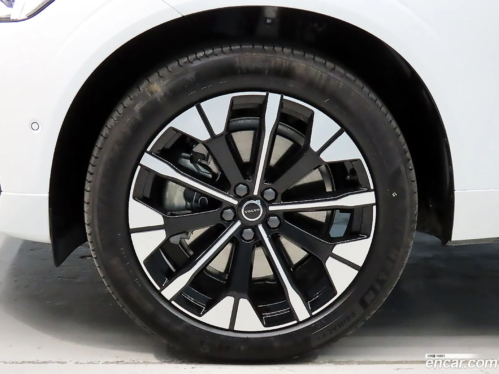 Volvo XC60 2025 — 11