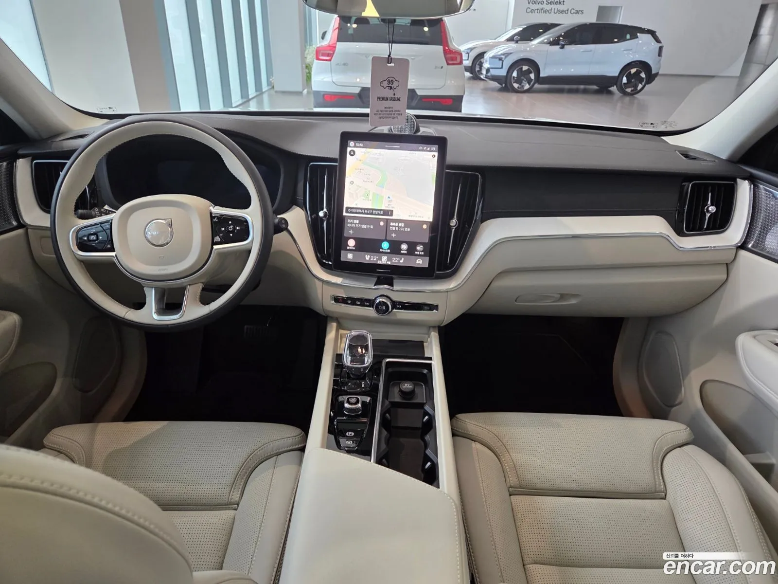 Volvo XC60 2025 — 10