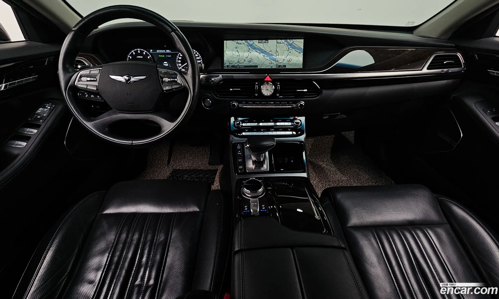 Genesis EQ900 2016 — 4