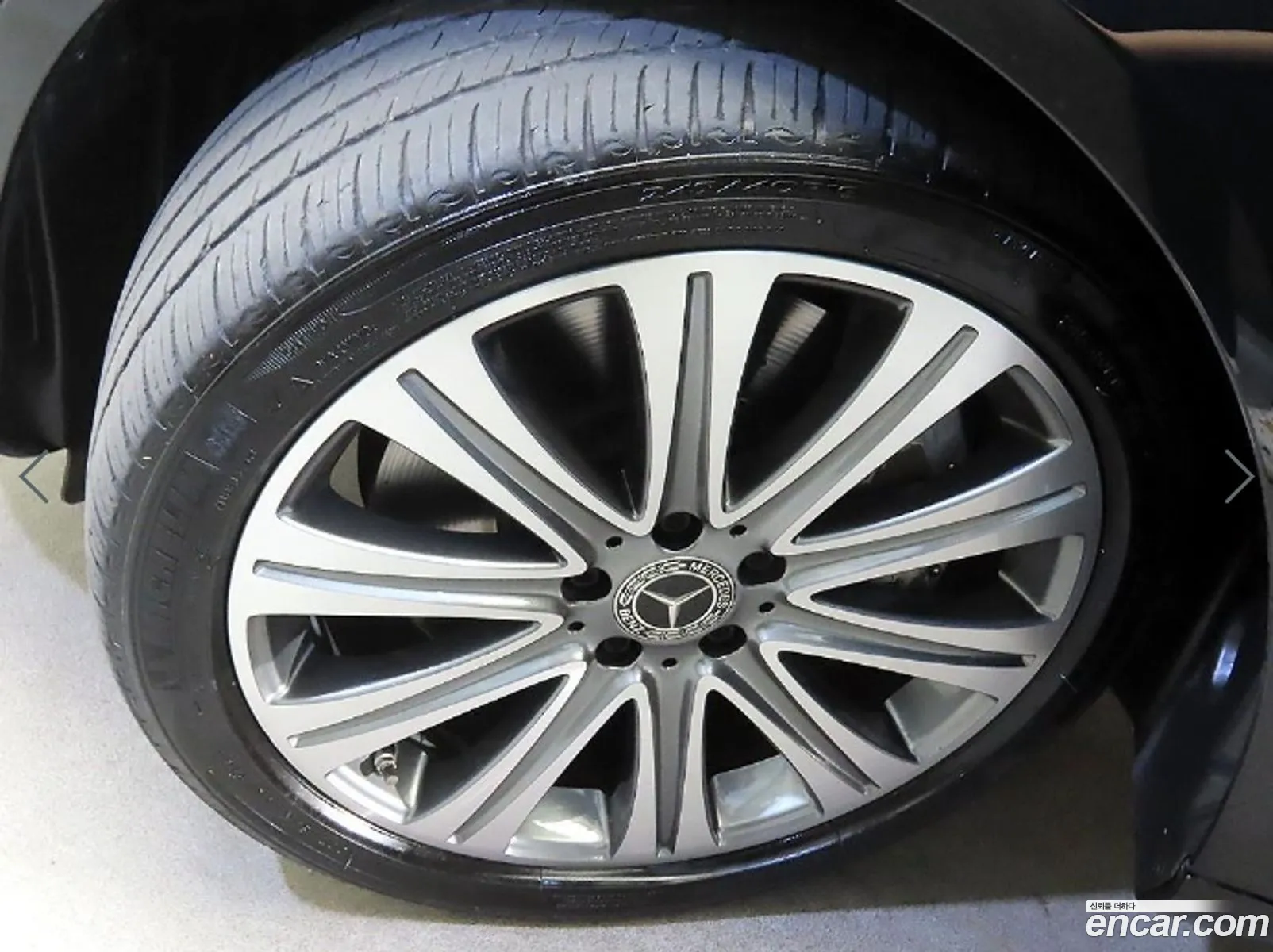 Mercedes-Benz E-Class W213 2020 — 18