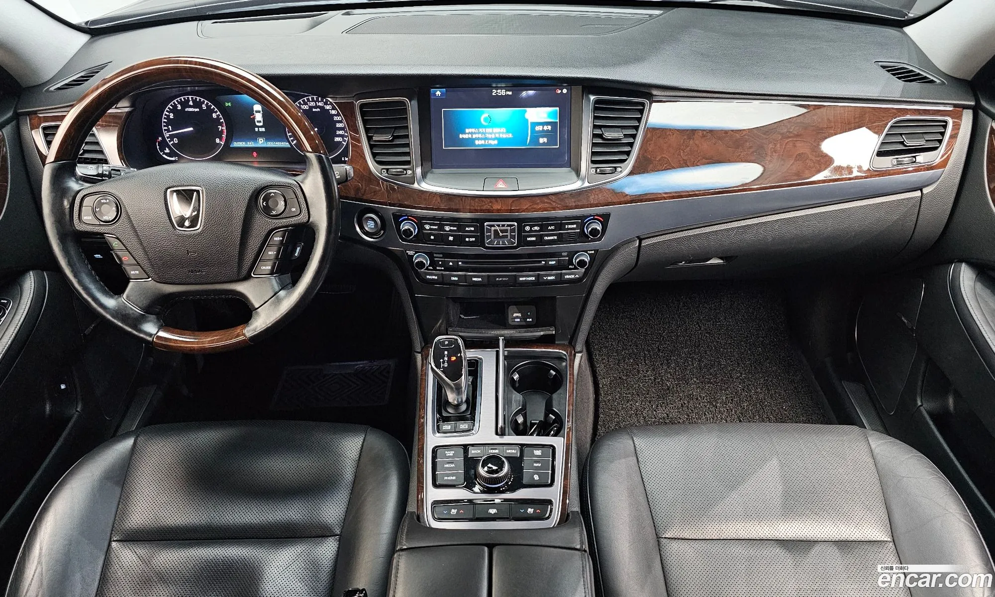 Hyundai Equus 2015 — 3