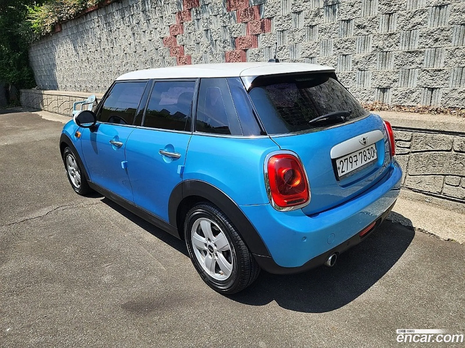Mini Cooper D 2015 — 2