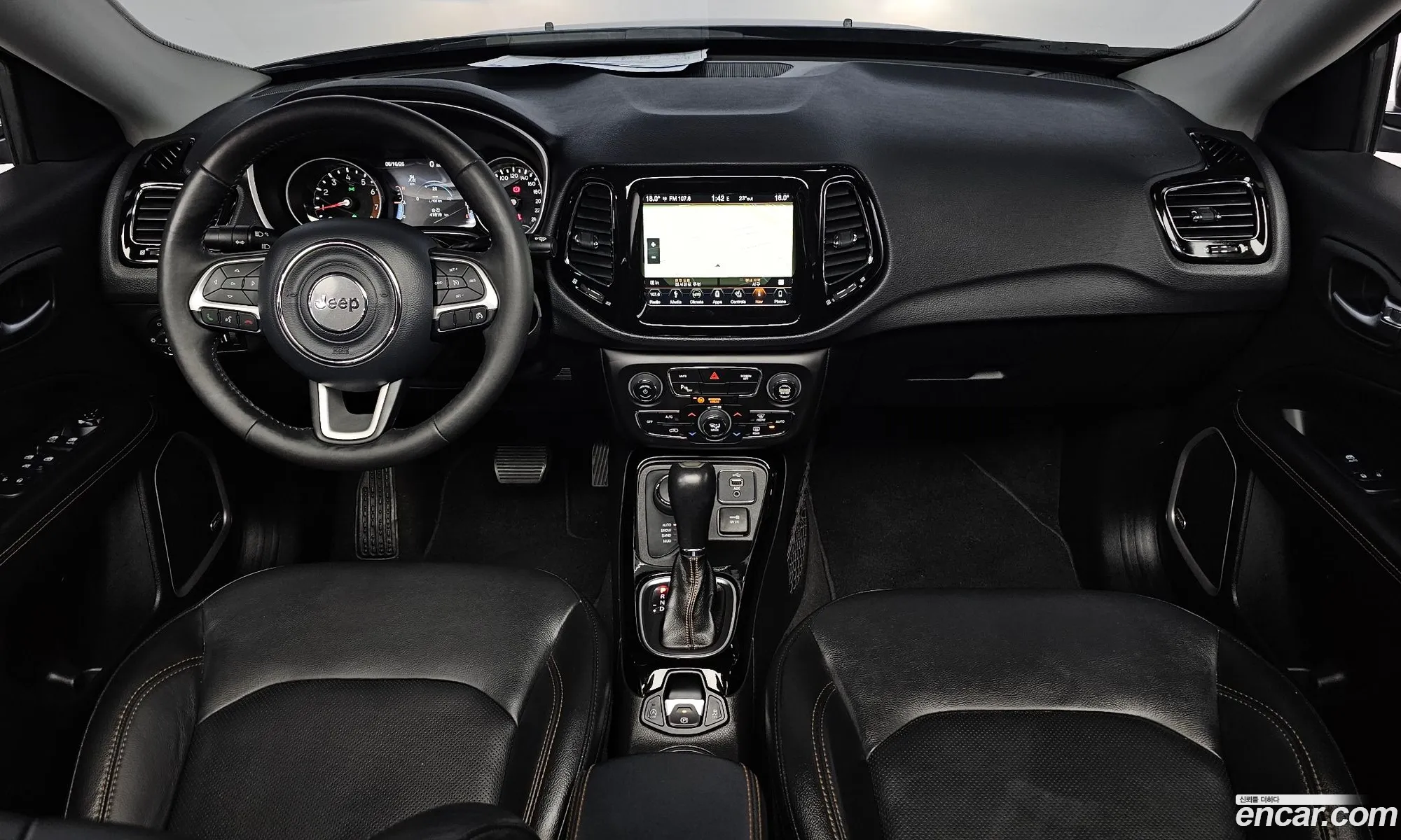 Jeep Compass 2019 — 18
