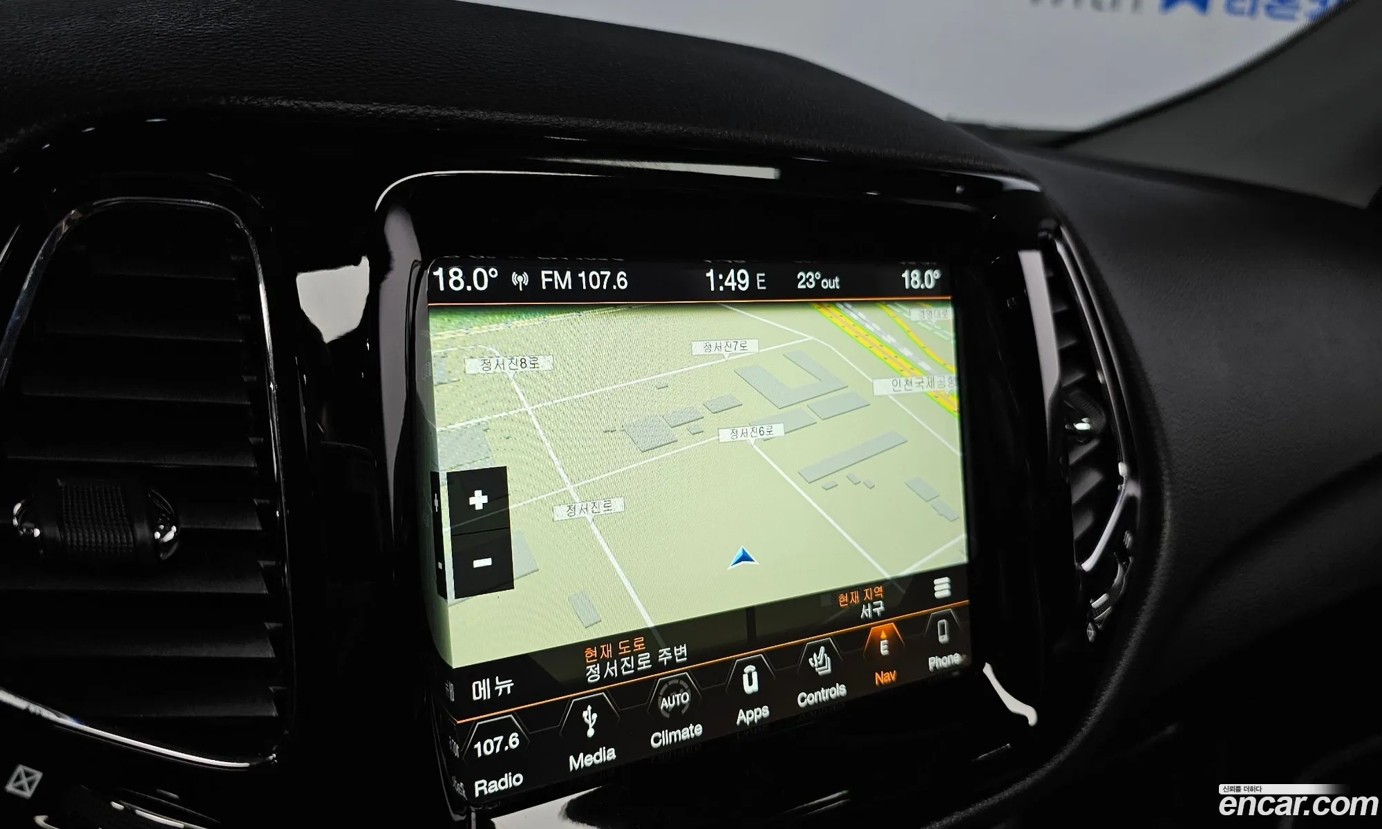 Jeep Compass 2019 — 27
