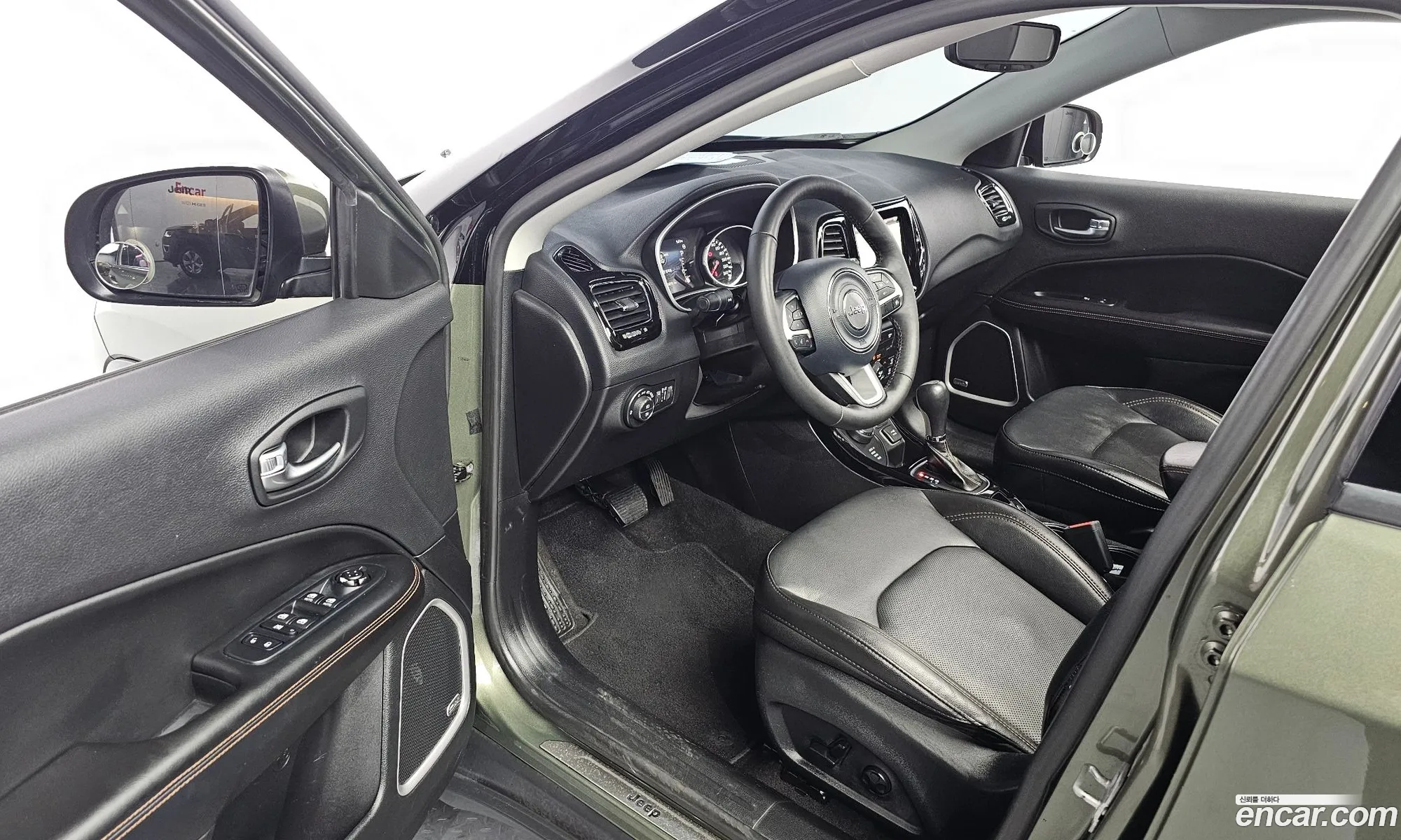 Jeep Compass 2019 — 14