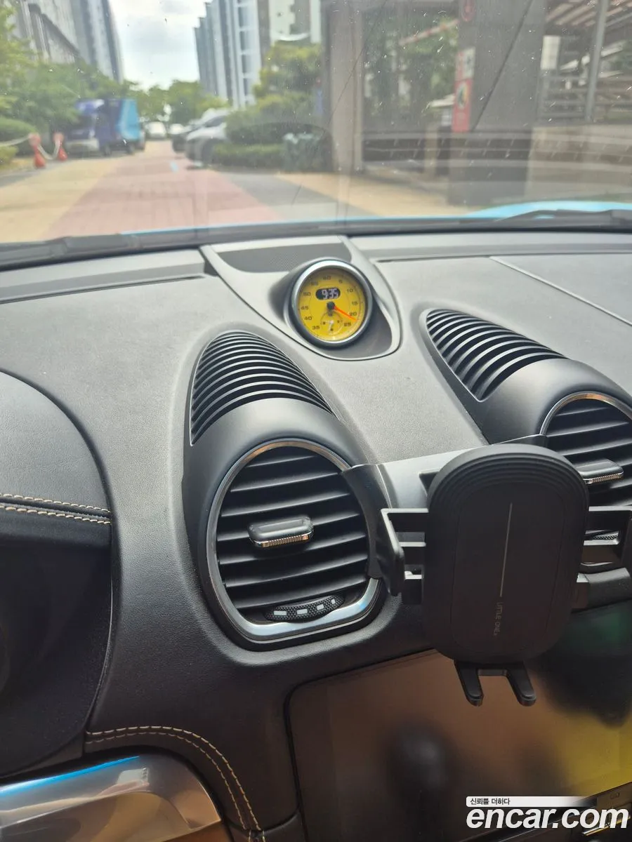 Porsche 718 Boxster 2017 — 9