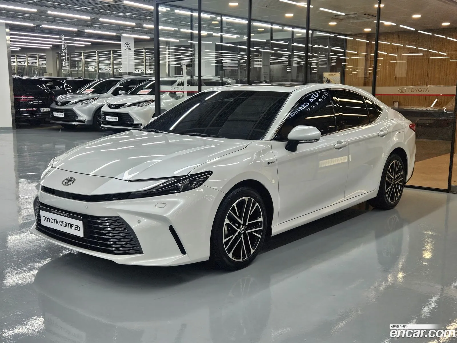 Toyota Camry 2024 — 14