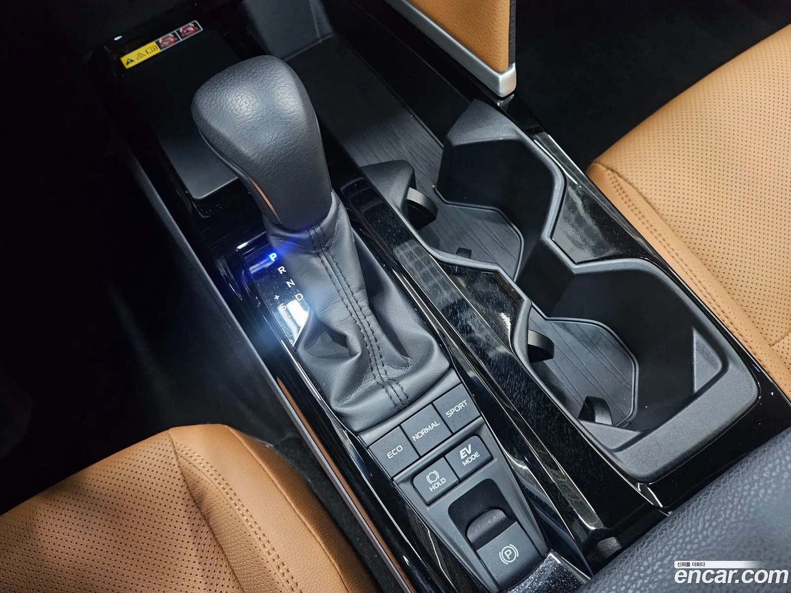 Toyota Camry 2024 — 2