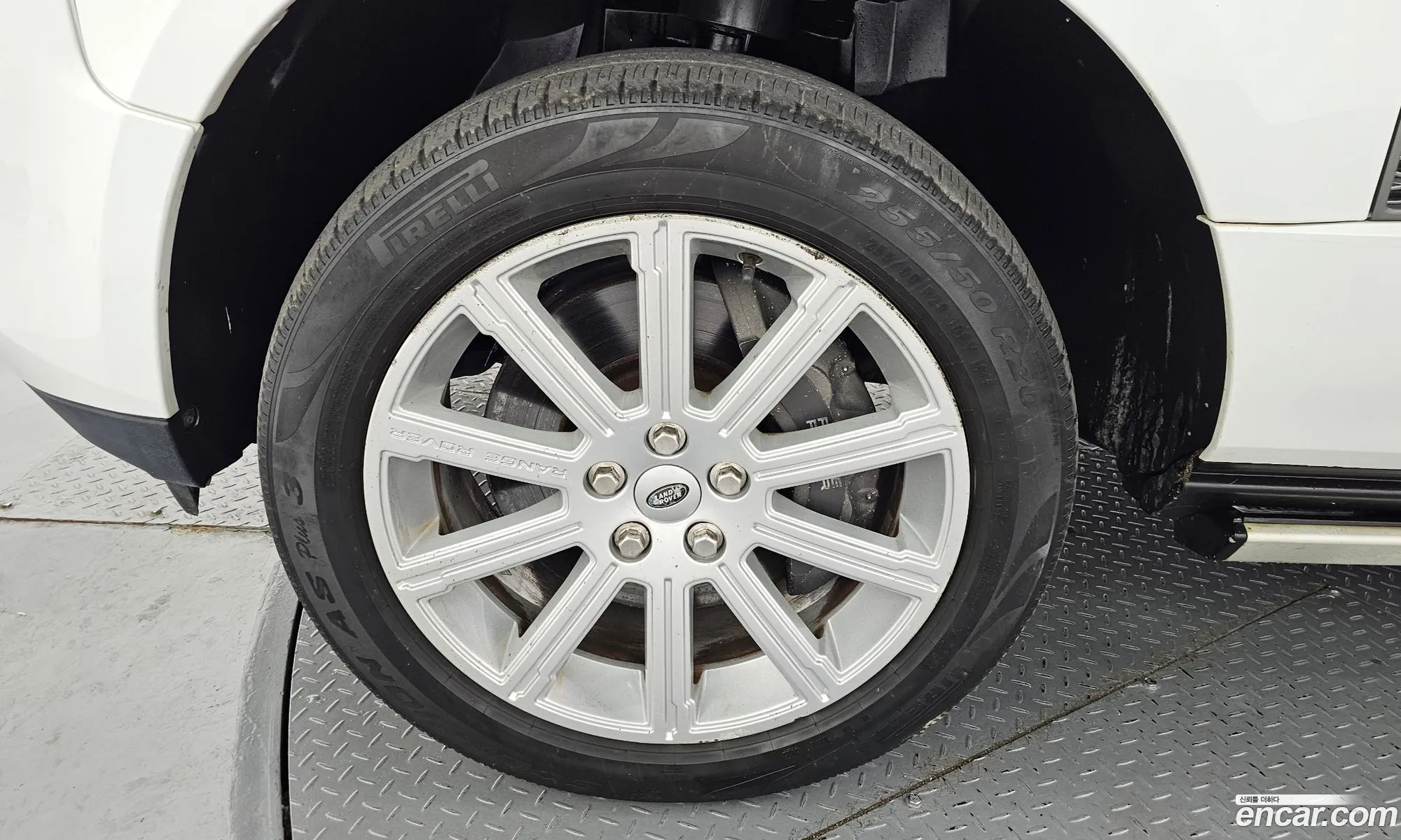 Land Rover Range Rover 2011 SALLMAMJ4BA345478 — 16