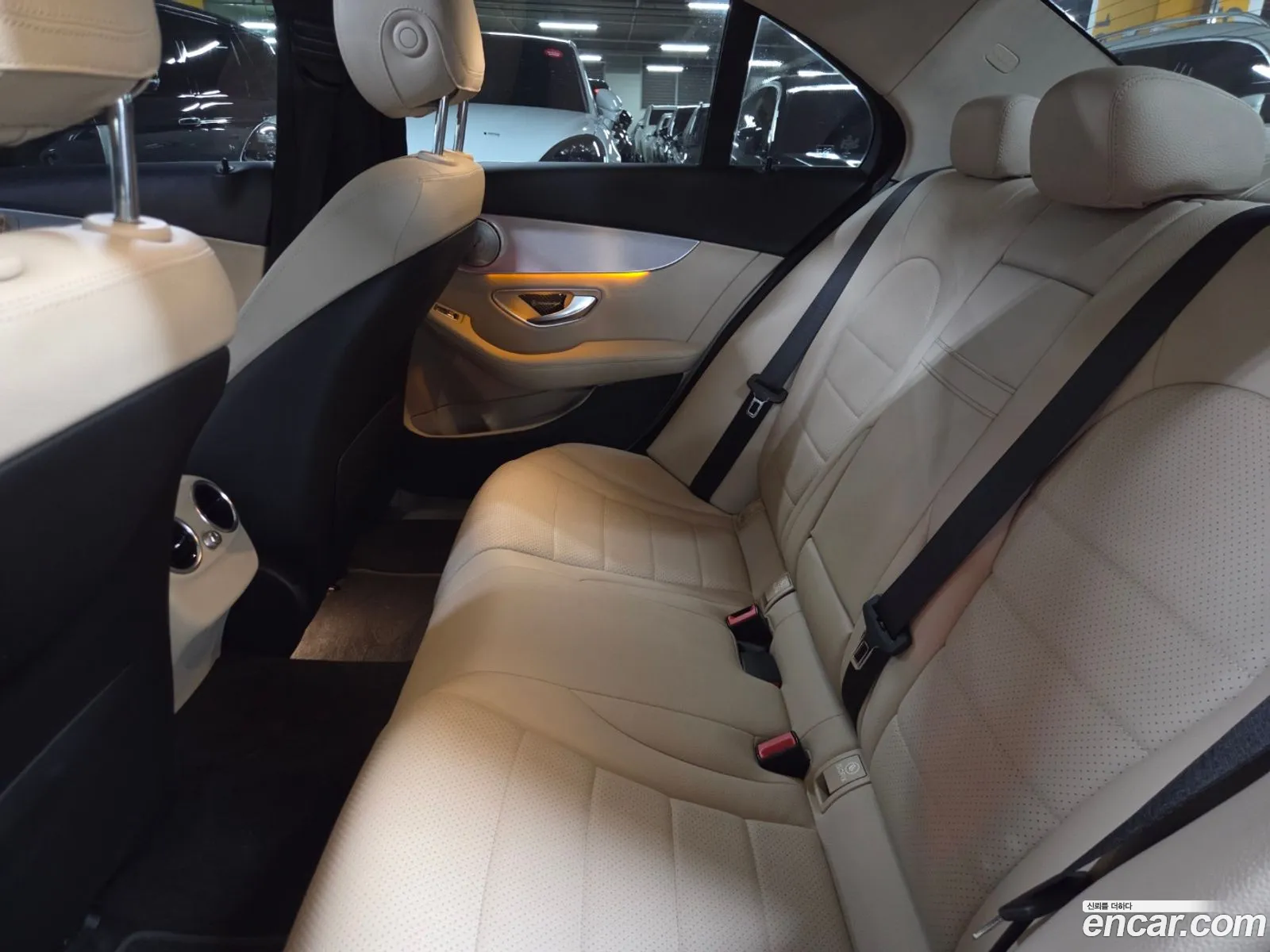 Mercedes-Benz C-Class W205 2017 — 17