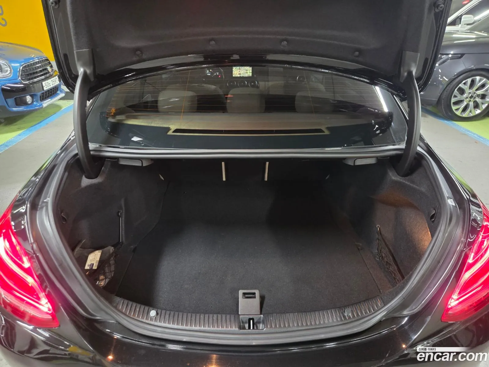 Mercedes-Benz C-Class W205 2017 — 12