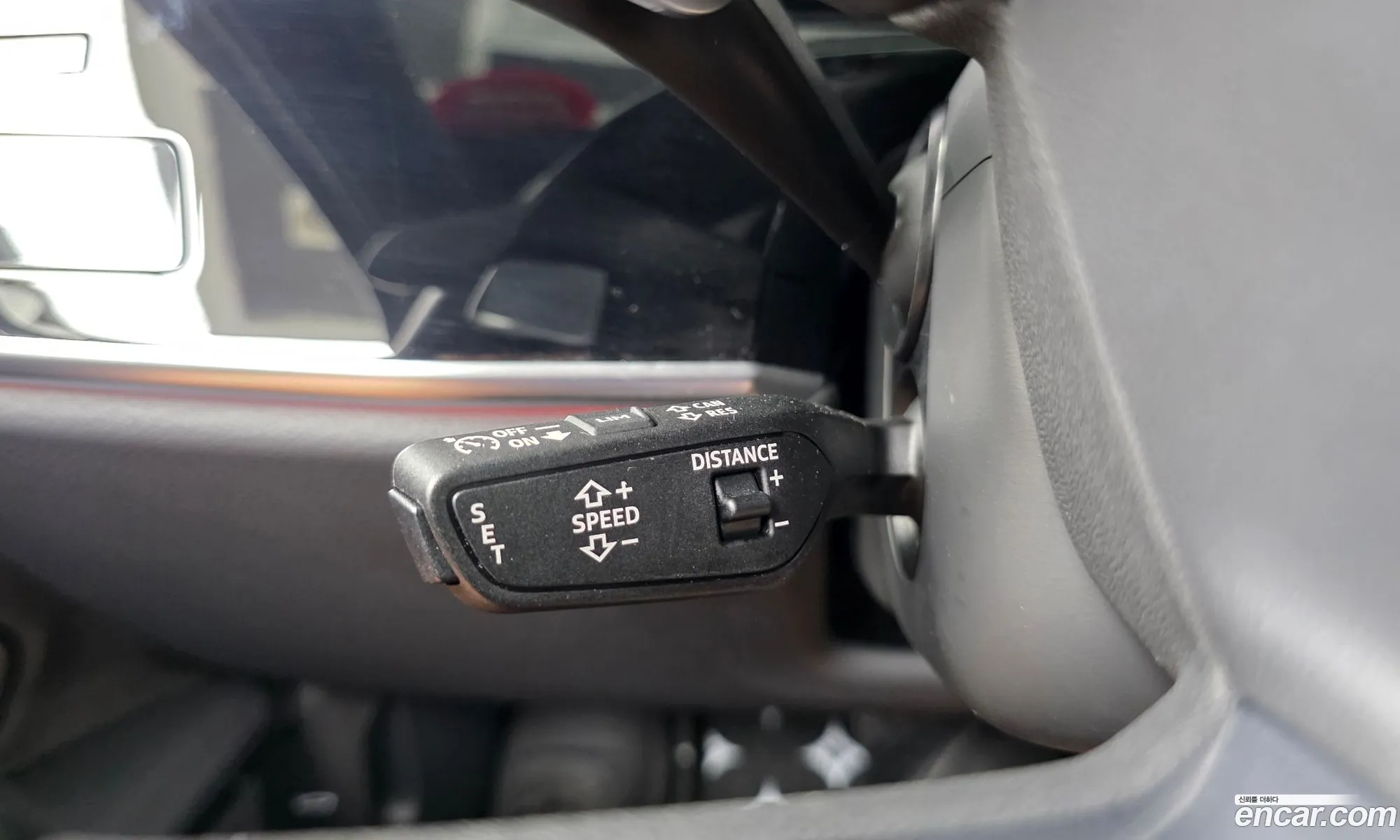 Audi A8 2021 WAUZZZF86MN032374 — 17