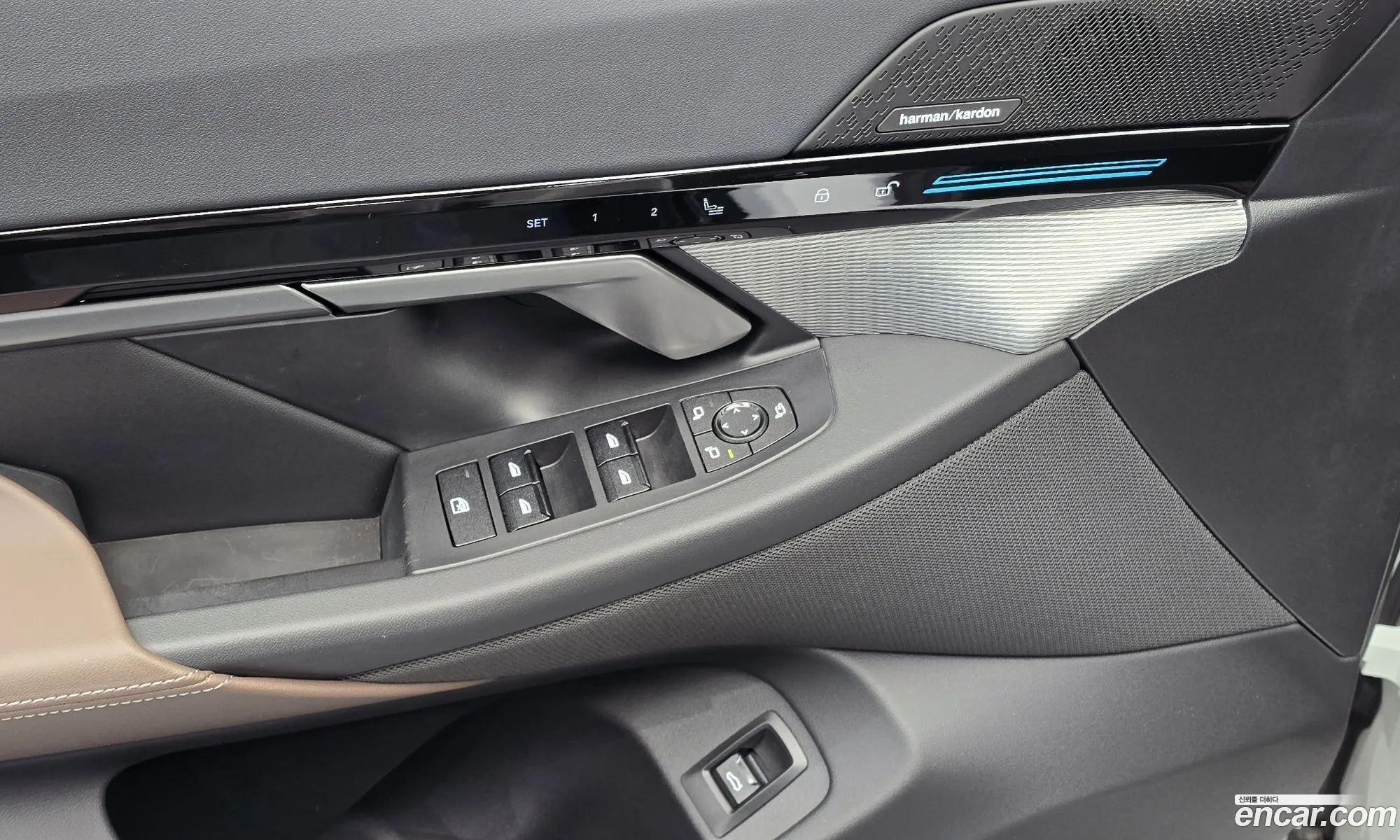BMW 5 Series 2023 — 25