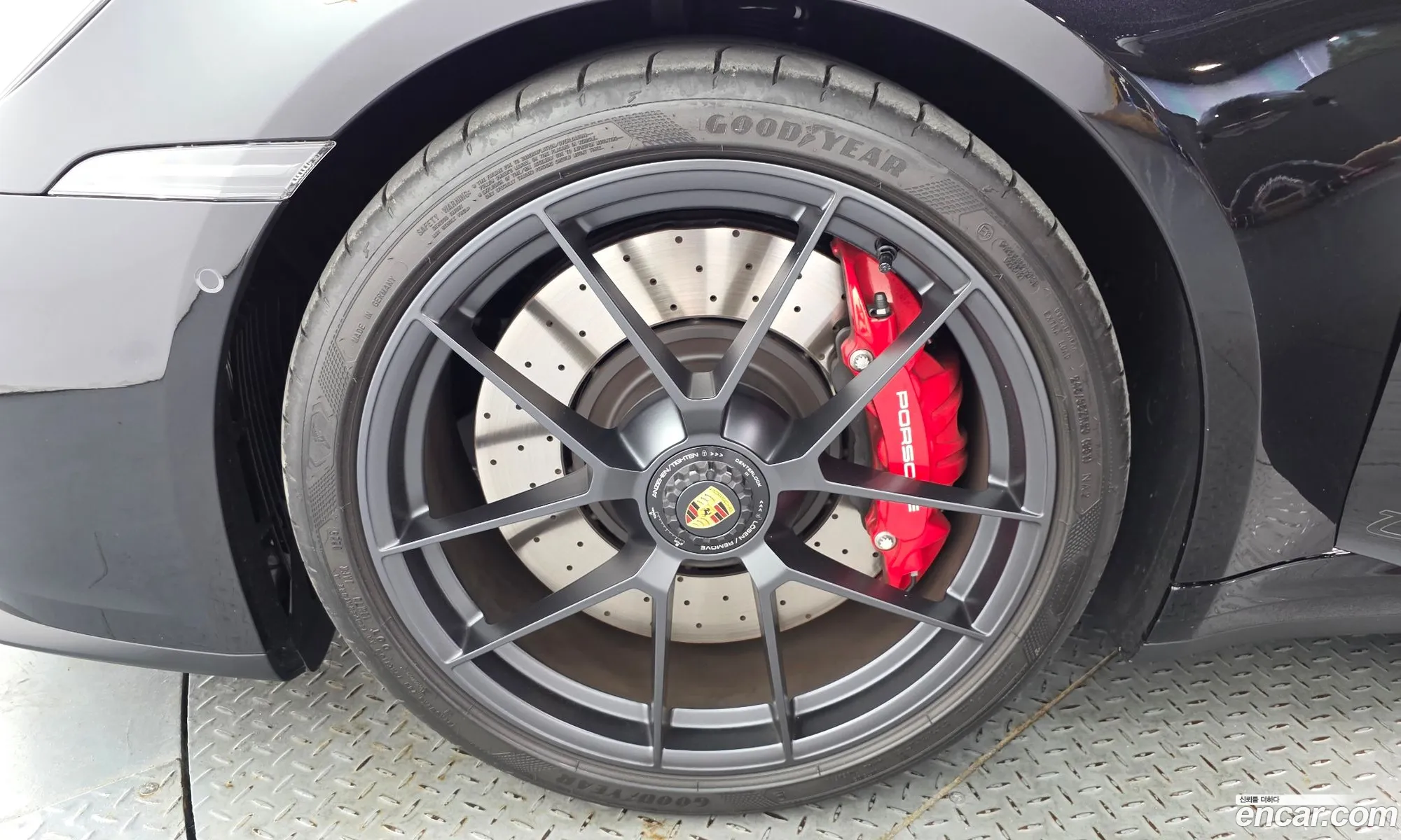 Porsche 911 2025 WP0CB2993SS247167 — 4