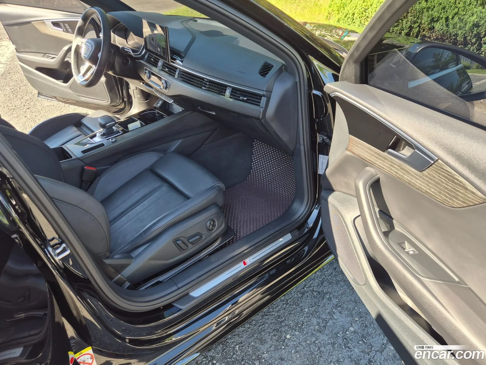 Audi A4 2023 — 17
