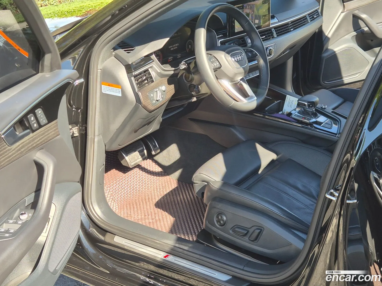 Audi A4 2023 — 19
