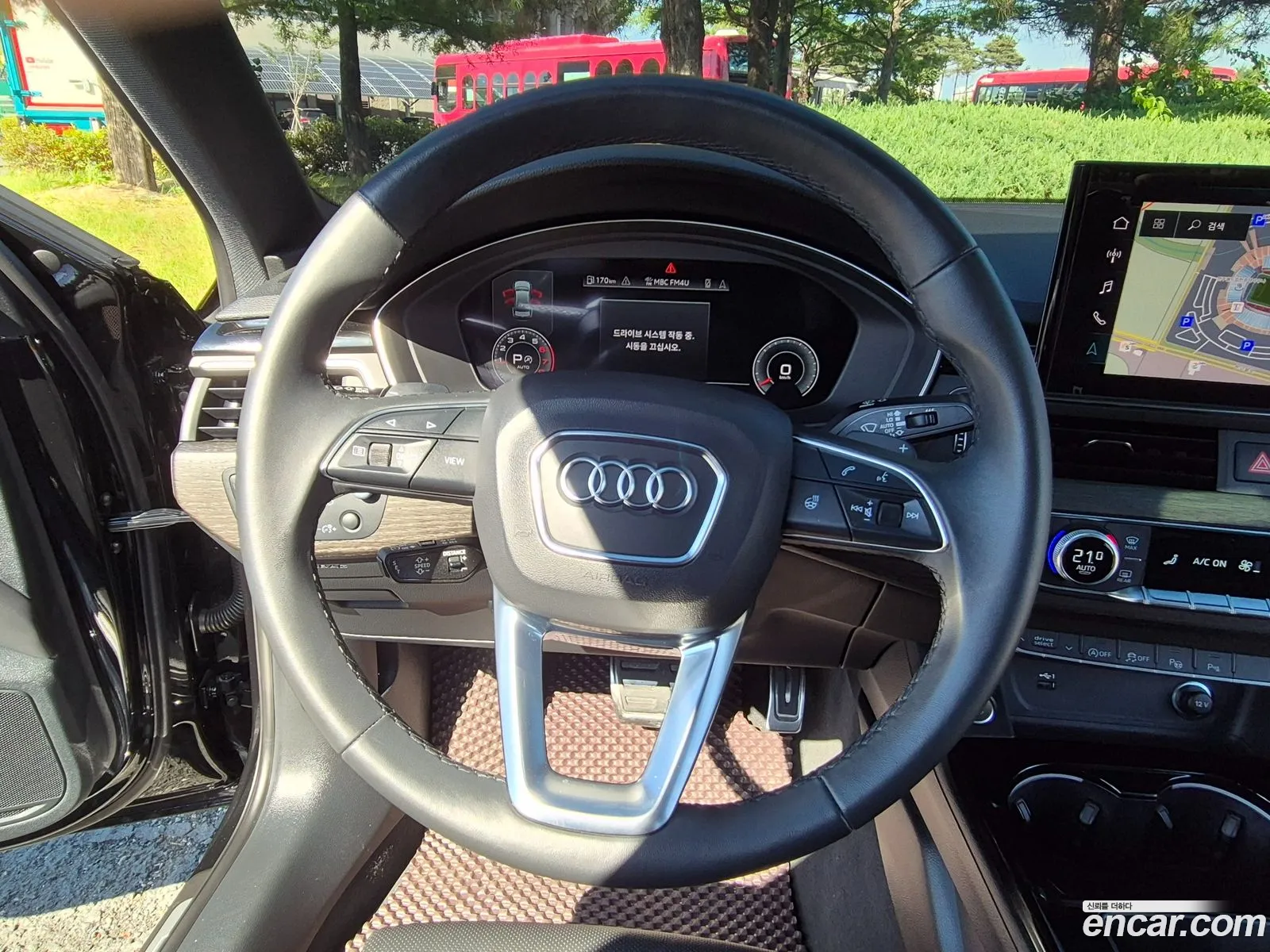 Audi A4 2023 — 4