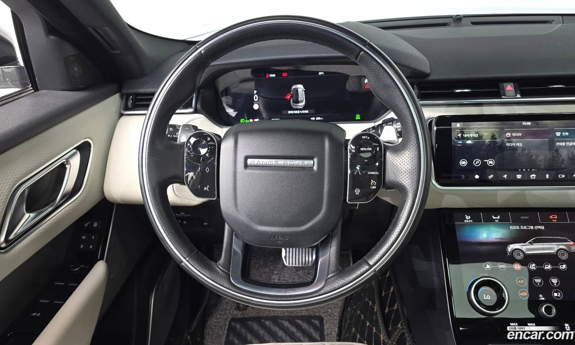 Land Rover Range Rover Velar 2019 — 24
