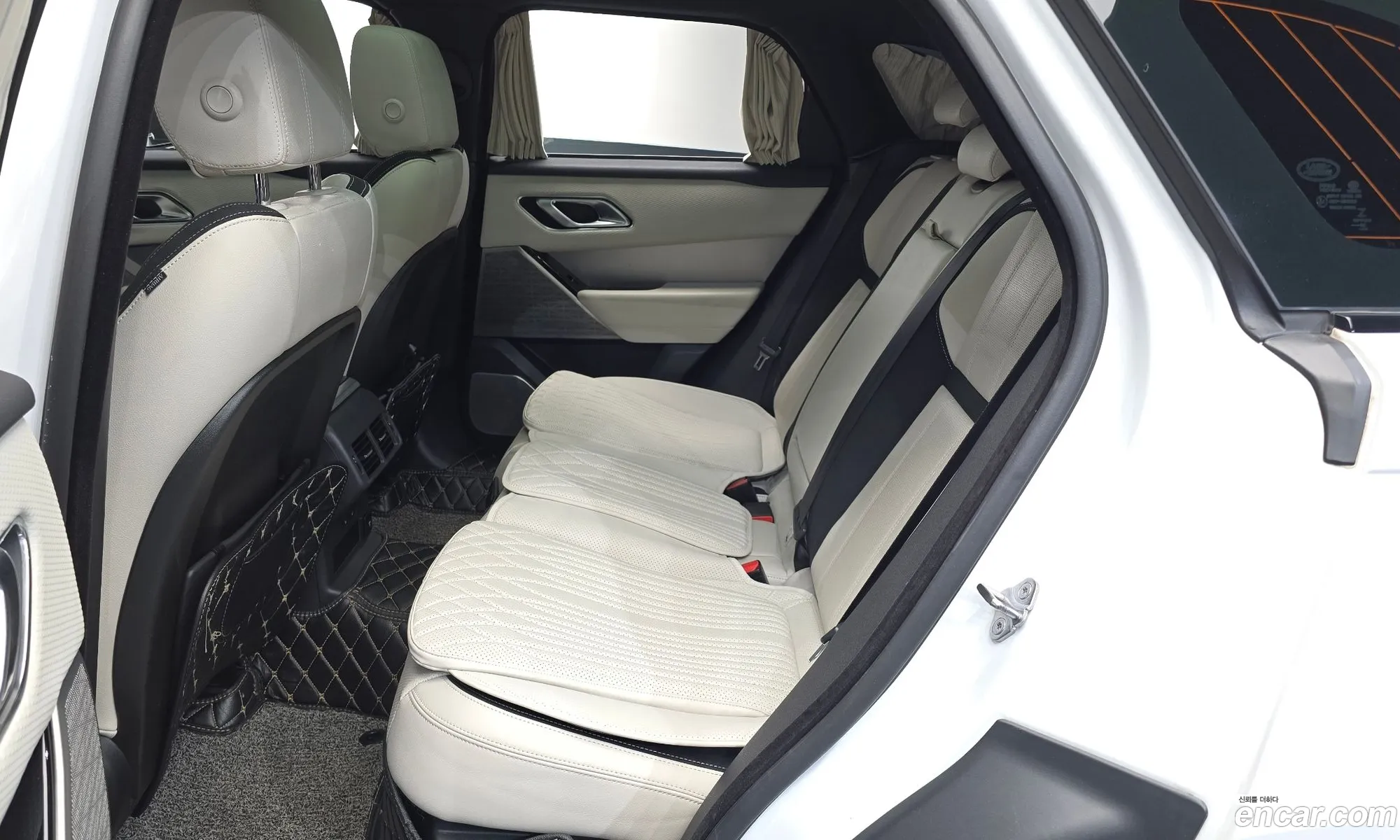 Land Rover Range Rover Velar 2019 — 6