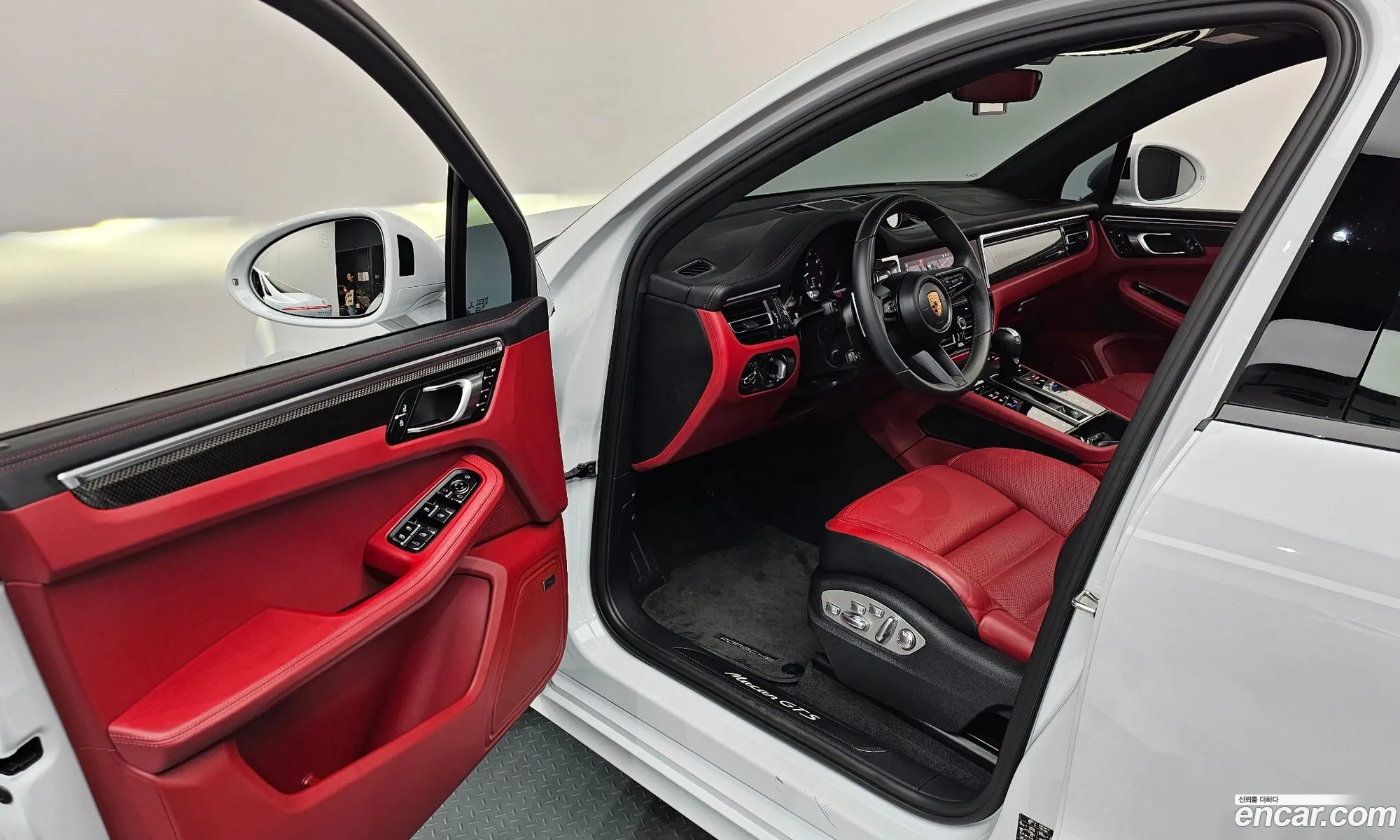 Porsche Macan 2023 WP1AF2952PLB55301 — 17