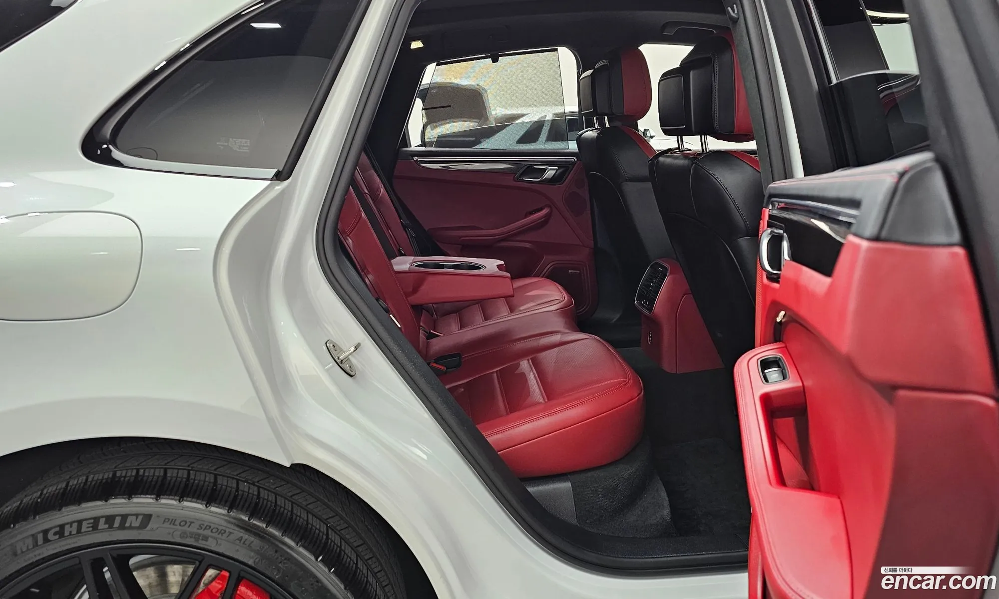 Porsche Macan 2023 WP1AF2952PLB55301 — 19