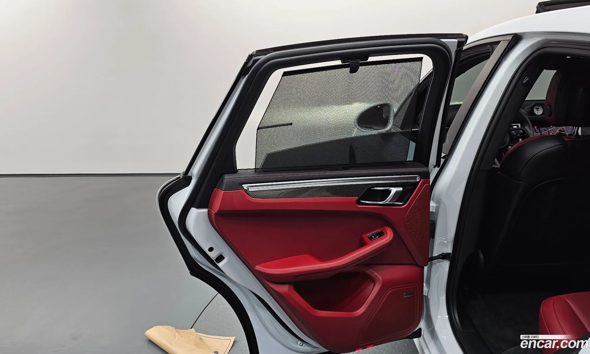 Porsche Macan 2023 WP1AF2952PLB55301 — 12