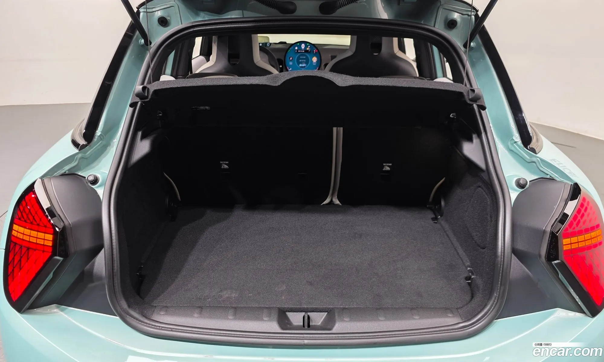 Mini Cooper S 2024 — 3